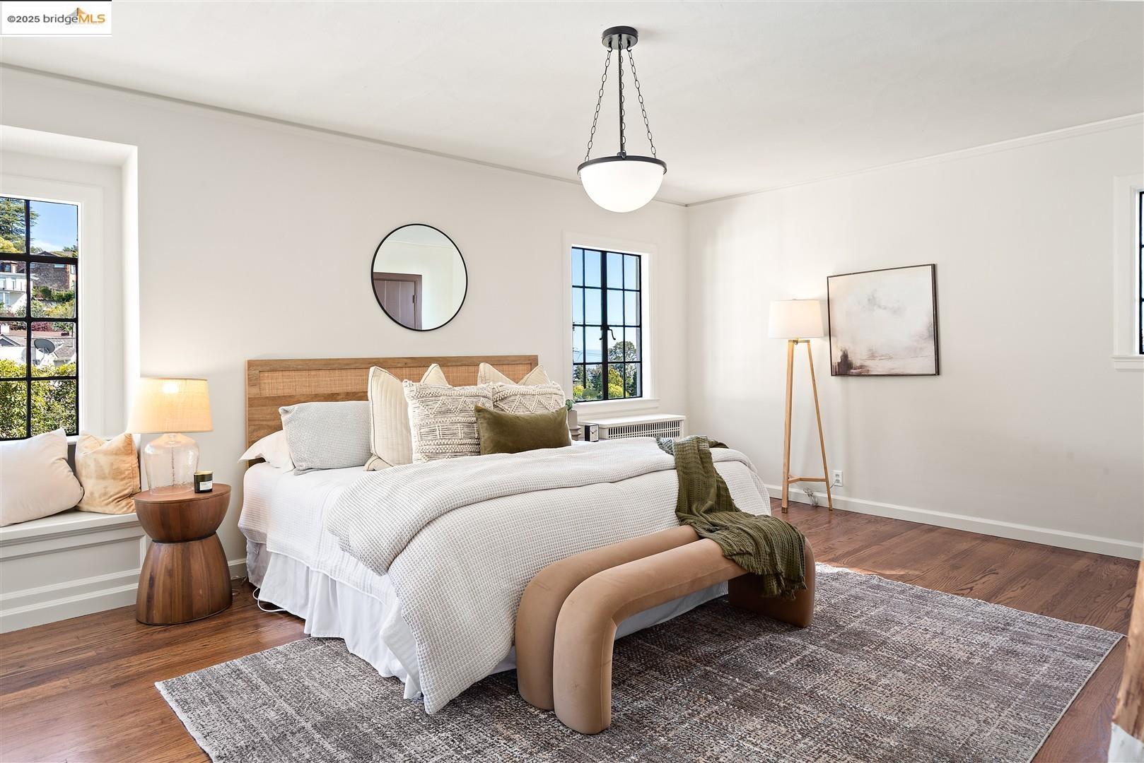 Detail Gallery Image 29 of 51 For 901 Grizzly Peak Blvd, Berkeley,  CA 94708 - 6 Beds | 4 Baths