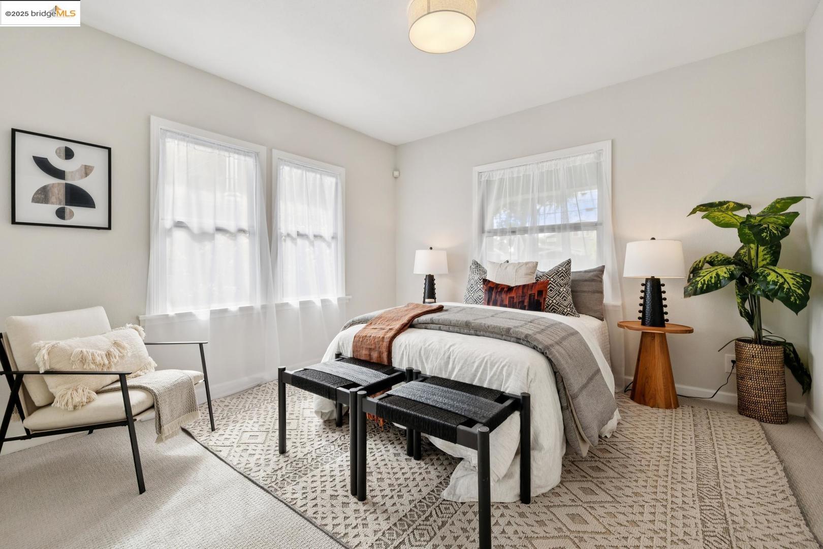 Detail Gallery Image 20 of 60 For 1313 Derby St, Berkeley,  CA 94702 - 4 Beds | 3 Baths