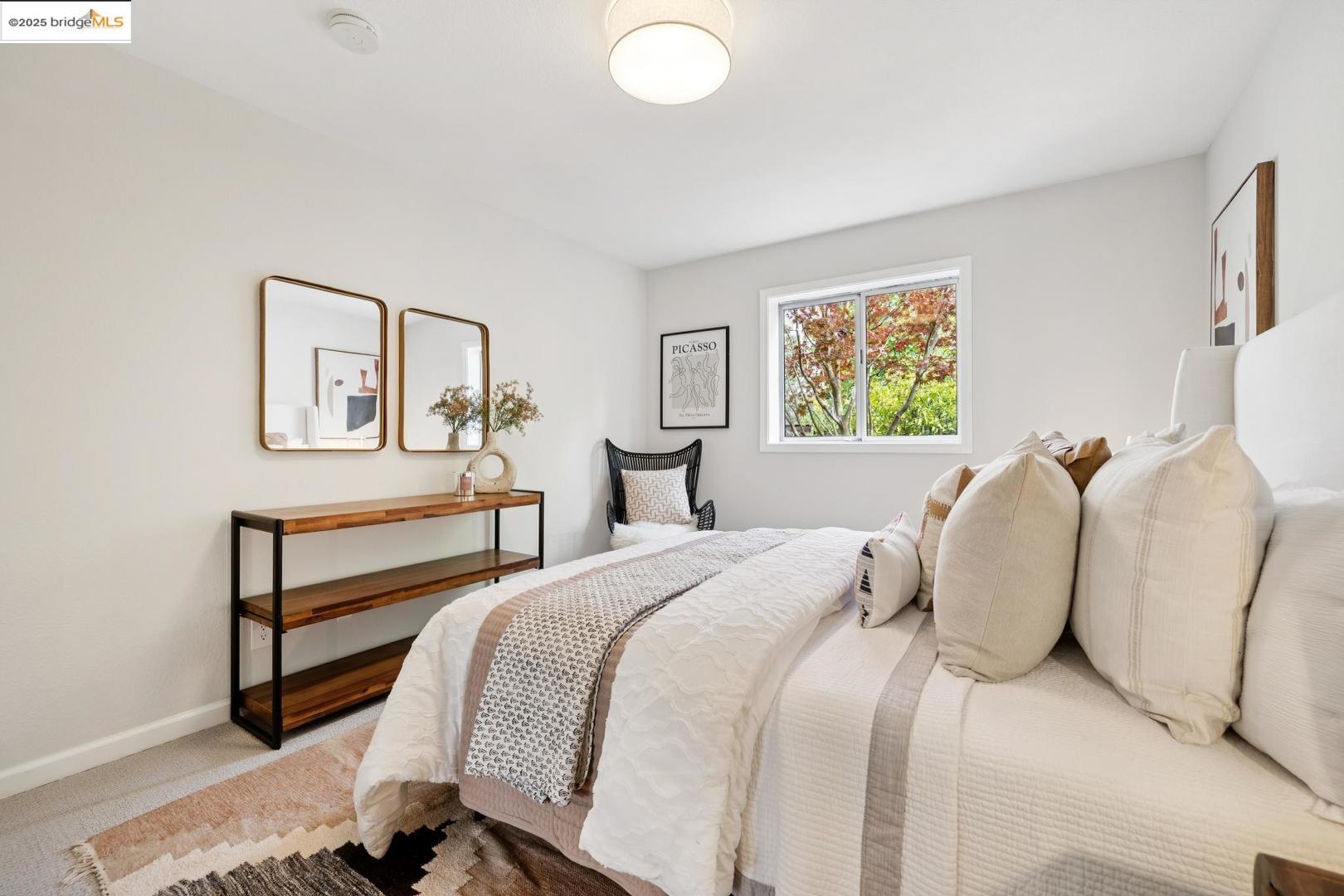 Detail Gallery Image 29 of 60 For 1313 Derby St, Berkeley,  CA 94702 - 4 Beds | 3 Baths