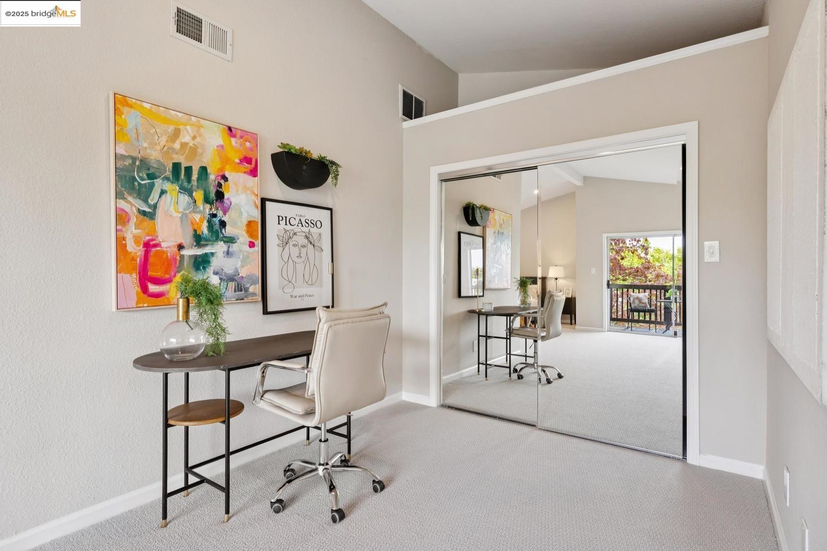 Detail Gallery Image 35 of 60 For 1313 Derby St, Berkeley,  CA 94702 - 4 Beds | 3 Baths