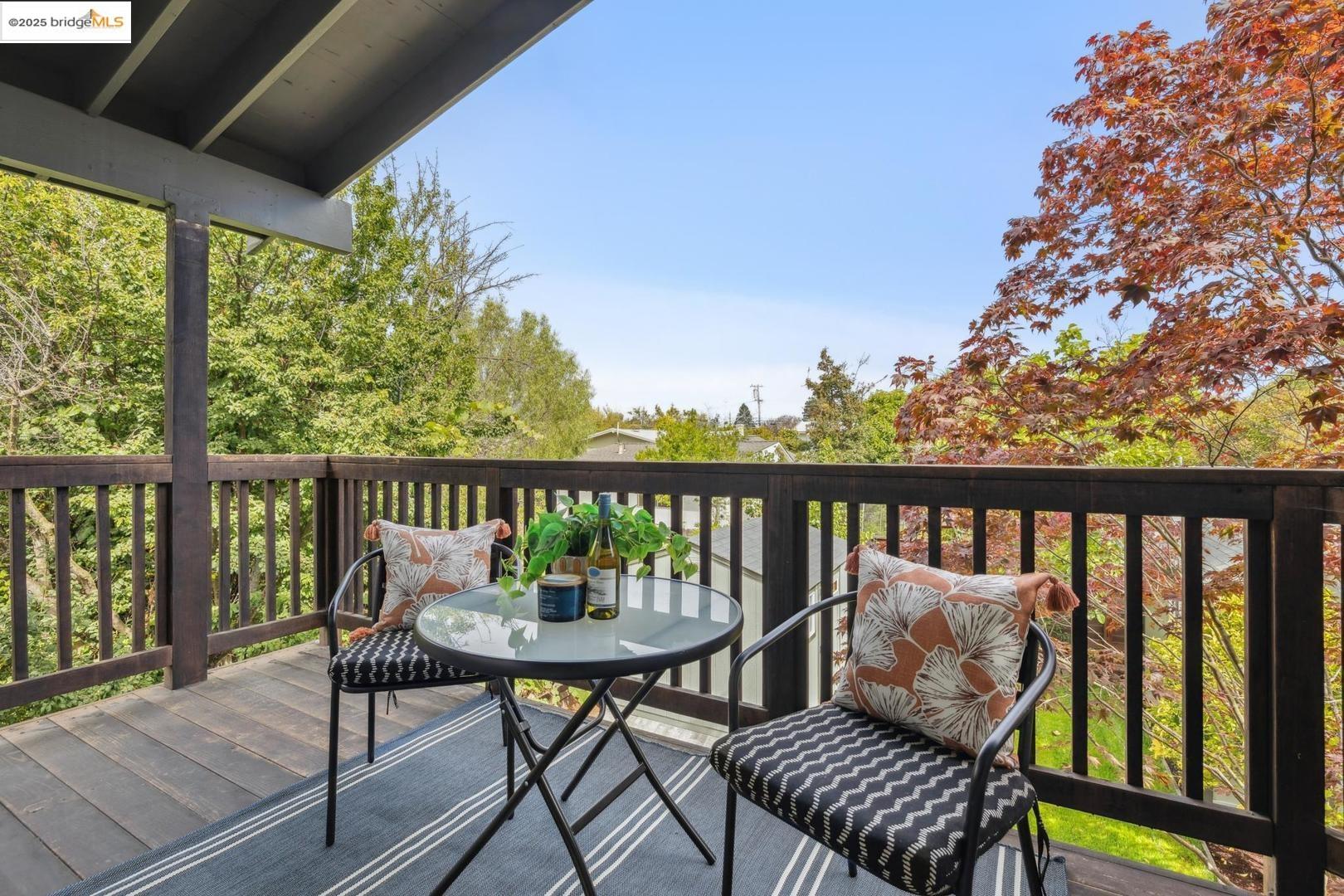 Detail Gallery Image 43 of 60 For 1313 Derby St, Berkeley,  CA 94702 - 4 Beds | 3 Baths