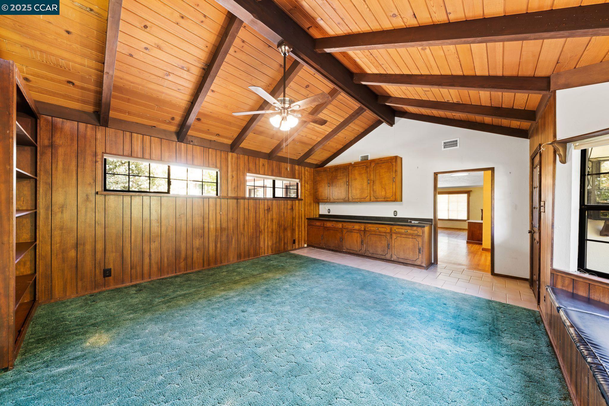 Detail Gallery Image 14 of 43 For 437 Coleman Ct, Pleasant Hill,  CA 94523 - 3 Beds | 2 Baths
