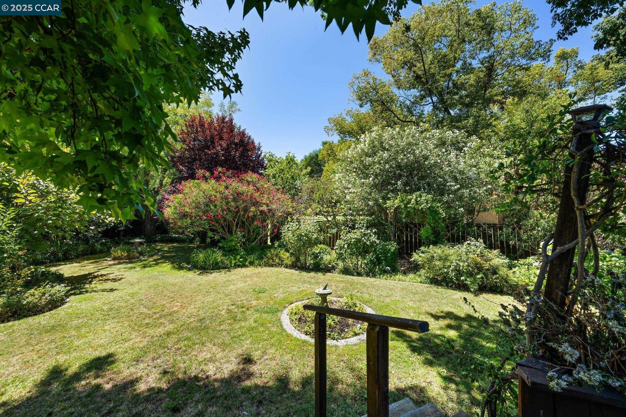 Detail Gallery Image 40 of 43 For 437 Coleman Ct, Pleasant Hill,  CA 94523 - 3 Beds | 2 Baths