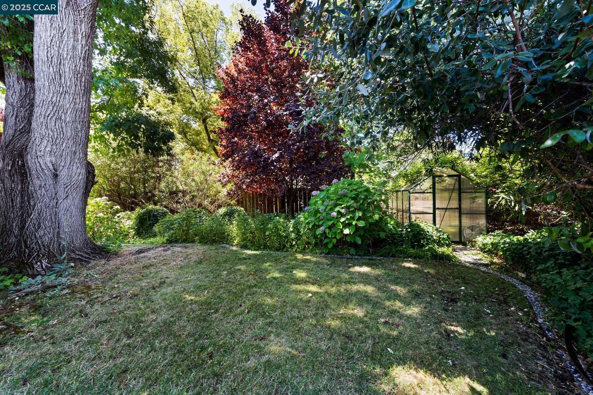 Detail Gallery Image 43 of 43 For 437 Coleman Ct, Pleasant Hill,  CA 94523 - 3 Beds | 2 Baths