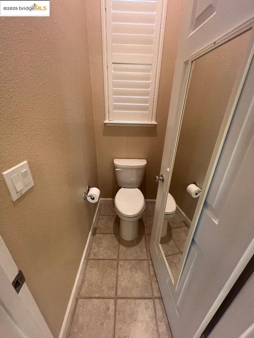 Detail Gallery Image 13 of 19 For 613 Kenwood Dr, Brentwood,  CA 94513 - 4 Beds | 2/1 Baths