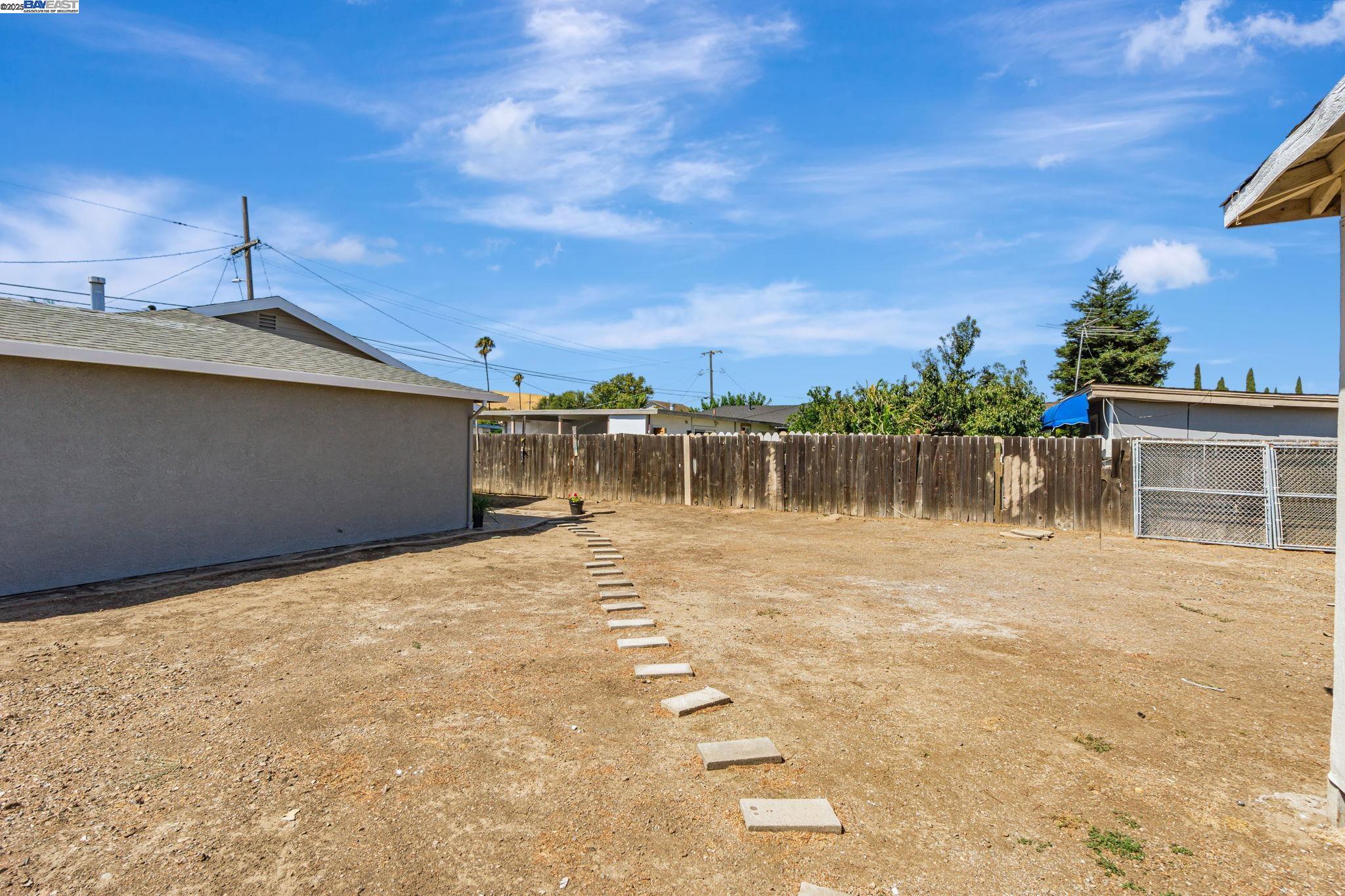 Detail Gallery Image 23 of 24 For 232 Shore Rd, Bay Point,  CA 94565 - 3 Beds | 2 Baths