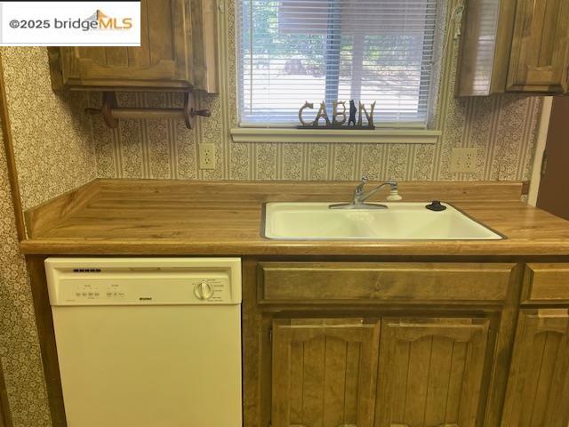 Detail Gallery Image 11 of 51 For 25186 Rebekah Rd, Long Barn,  CA 95335 - 3 Beds | 1/1 Baths