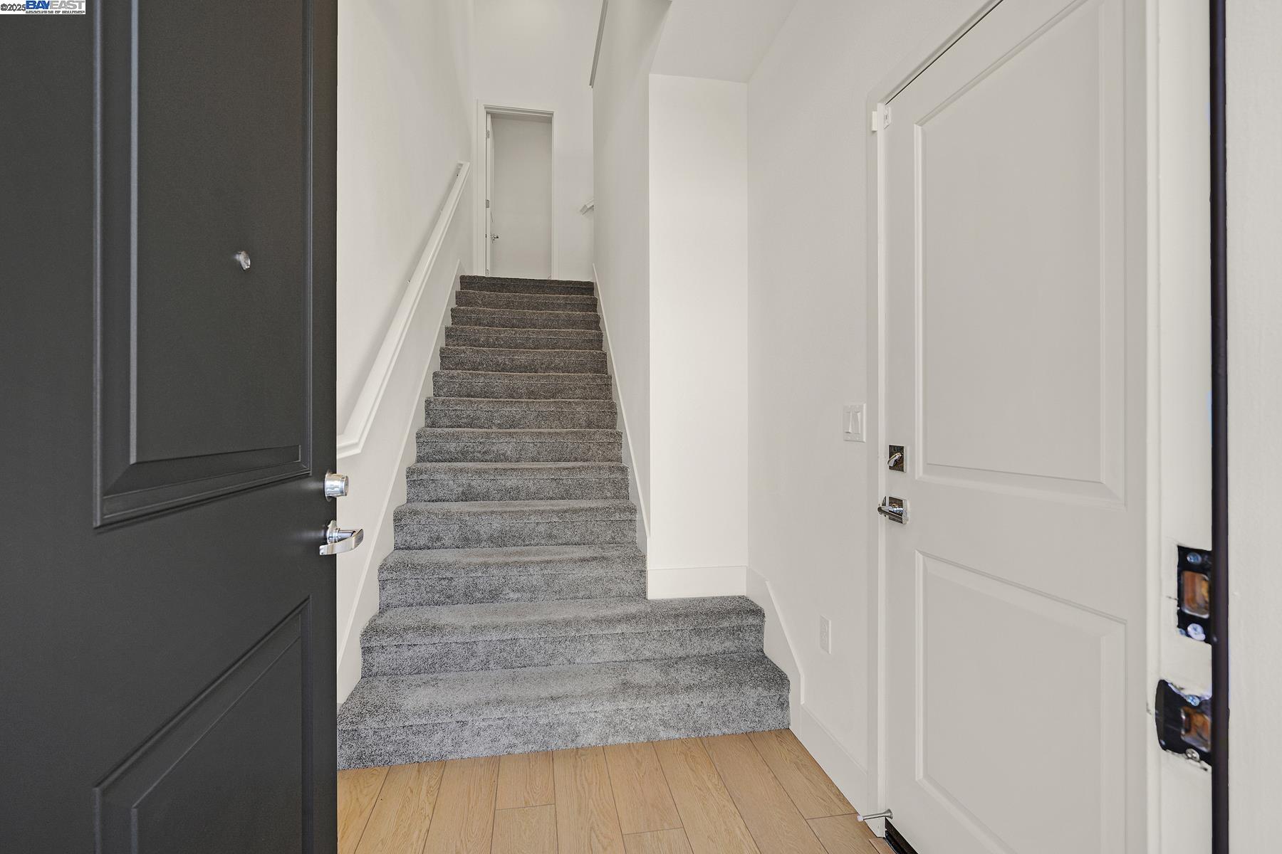 Detail Gallery Image 11 of 47 For 6226 Dove Ave, Dublin,  CA 94568 - 3 Beds | 2/1 Baths