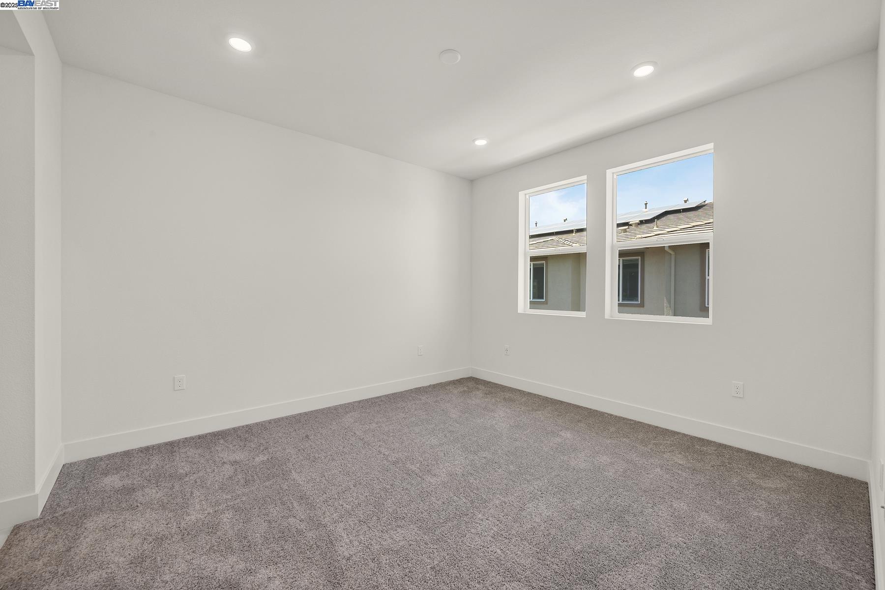 Detail Gallery Image 34 of 47 For 6226 Dove Ave, Dublin,  CA 94568 - 3 Beds | 2/1 Baths