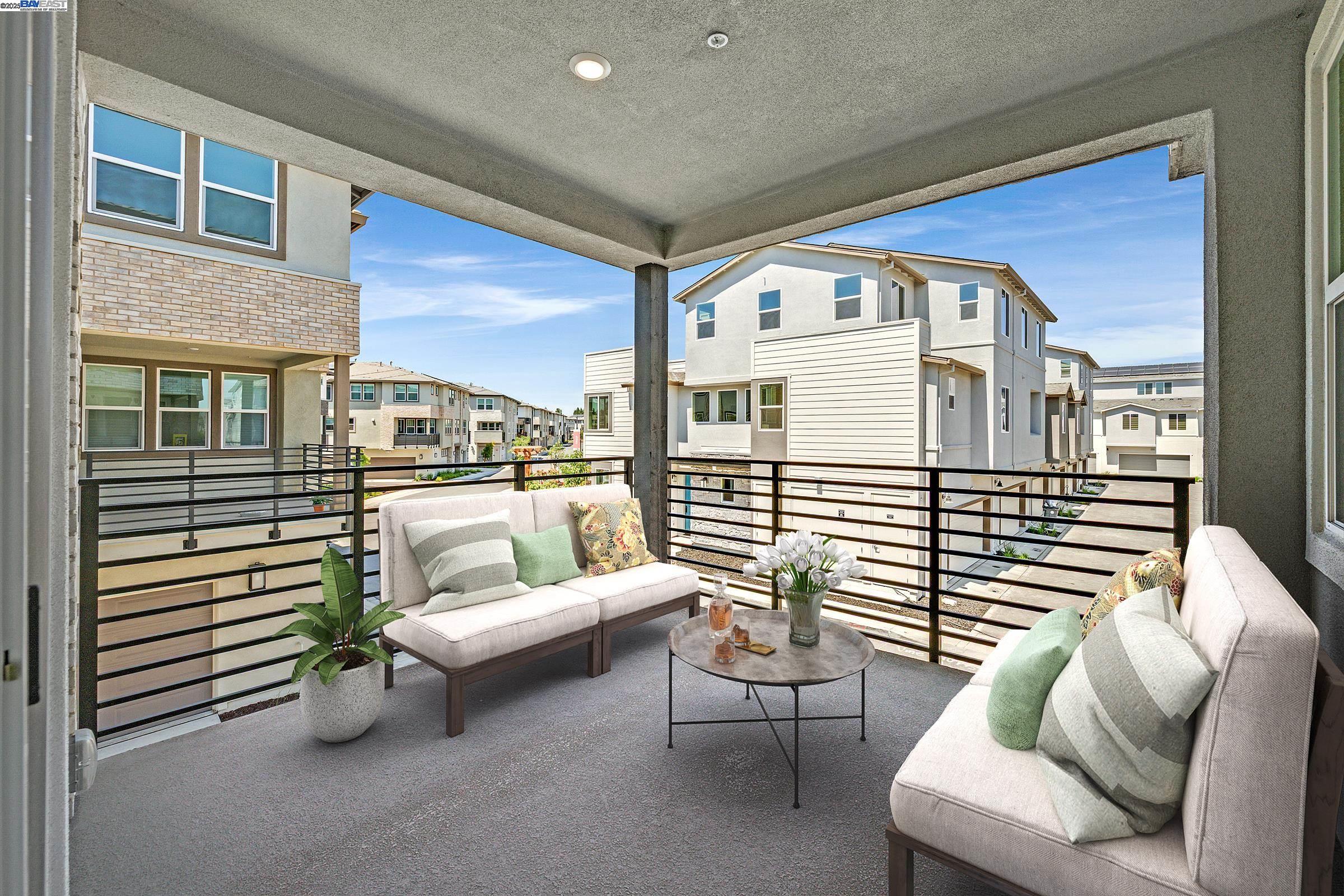 Detail Gallery Image 8 of 47 For 6226 Dove Ave, Dublin,  CA 94568 - 3 Beds | 2/1 Baths