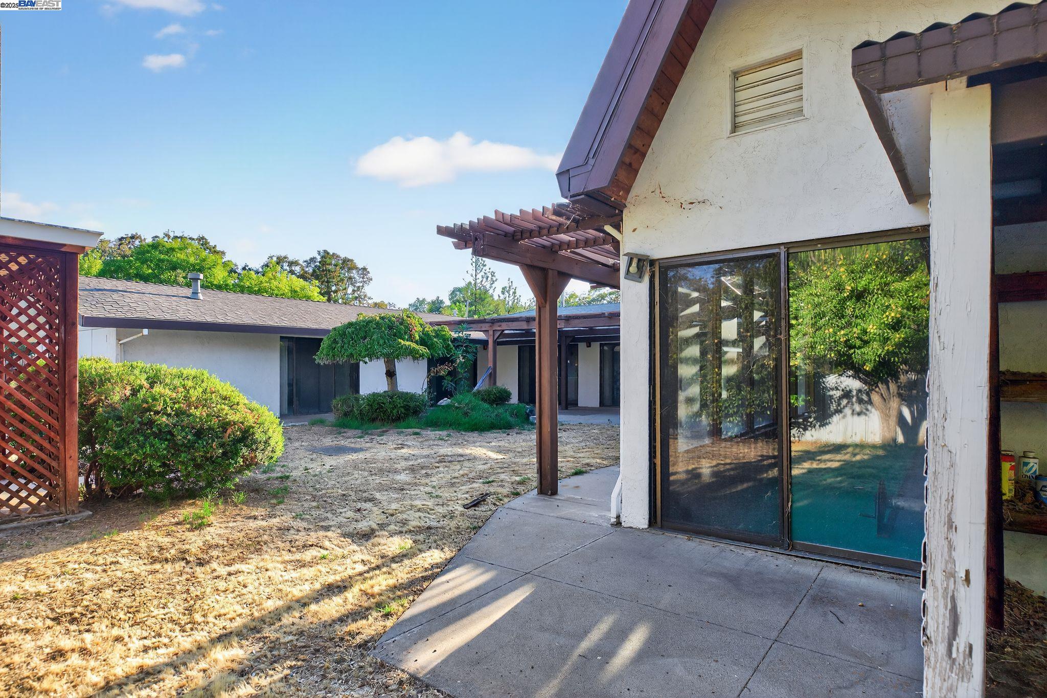 Detail Gallery Image 32 of 43 For 20521 Upper Hillview Dr, Sonora,  CA 95370 - 3 Beds | 2/1 Baths