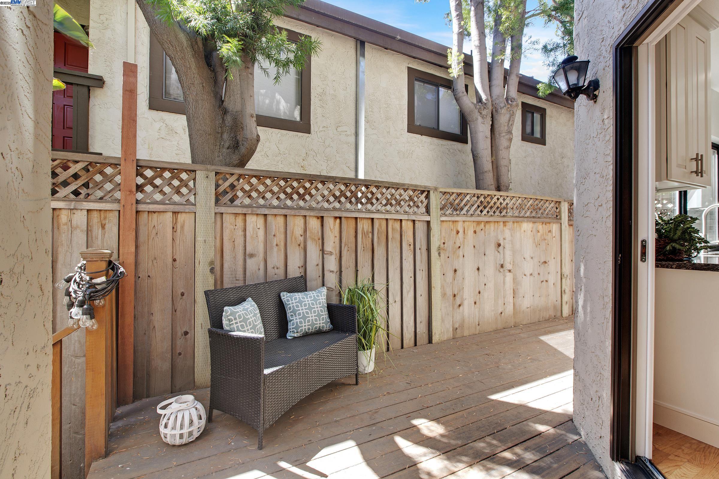 Detail Gallery Image 19 of 27 For 480 N Winchester Blvd #9,  Santa Clara,  CA 95050 - 2 Beds | 2 Baths