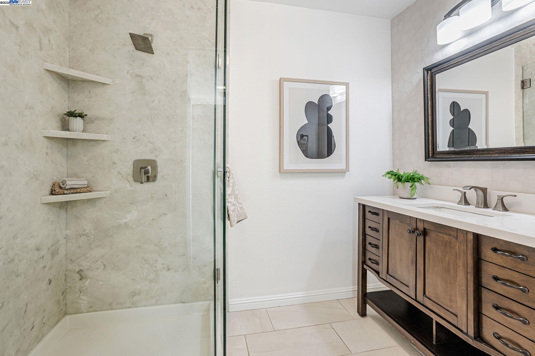 Detail Gallery Image 22 of 43 For 142 Calle Larga, Los Gatos,  CA 95032 - 3 Beds | 3 Baths