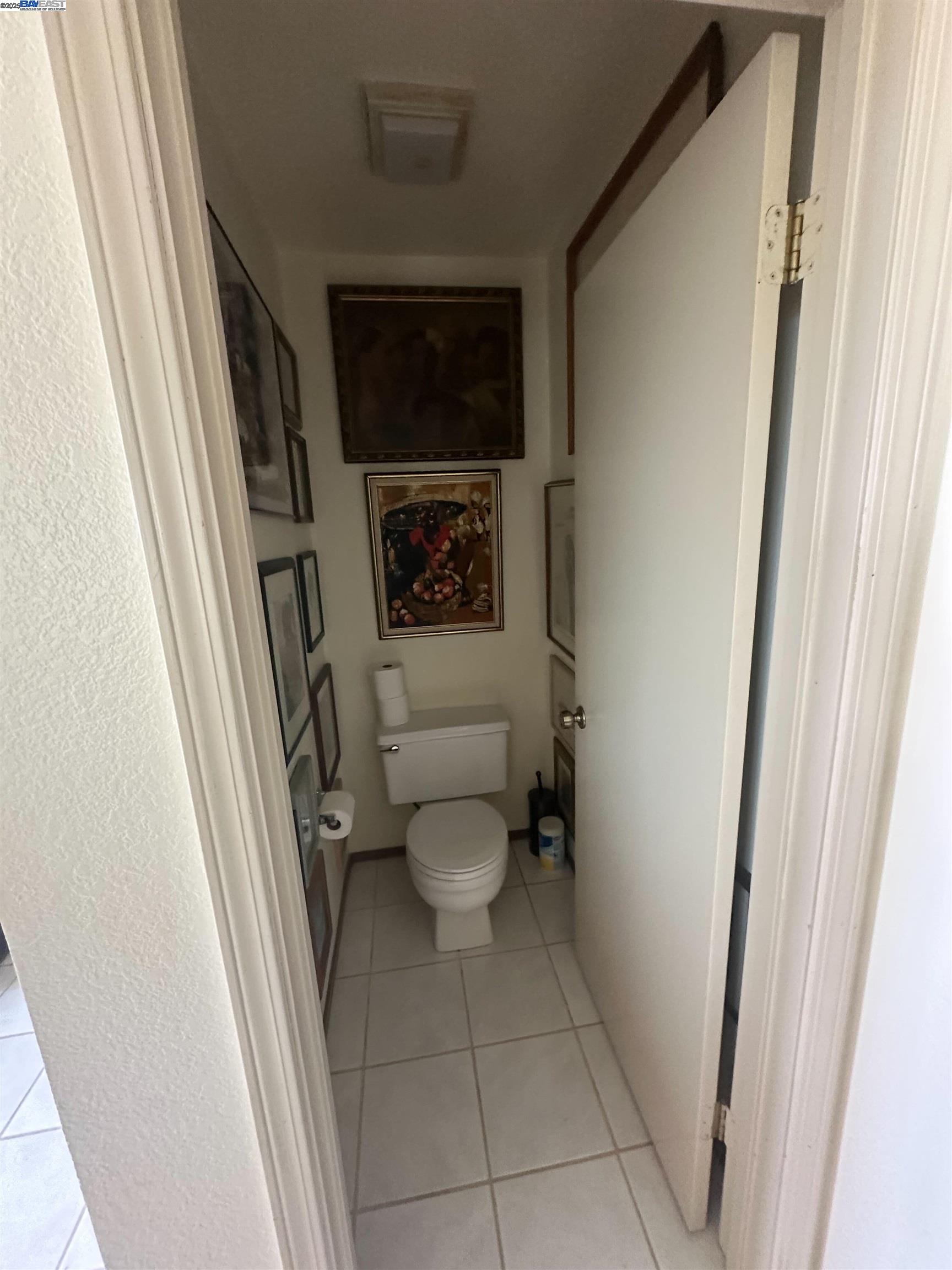 Detail Gallery Image 10 of 11 For 440 Pointe Pacific #3,  Daly City,  CA 94014 - 3 Beds | 2/1 Baths