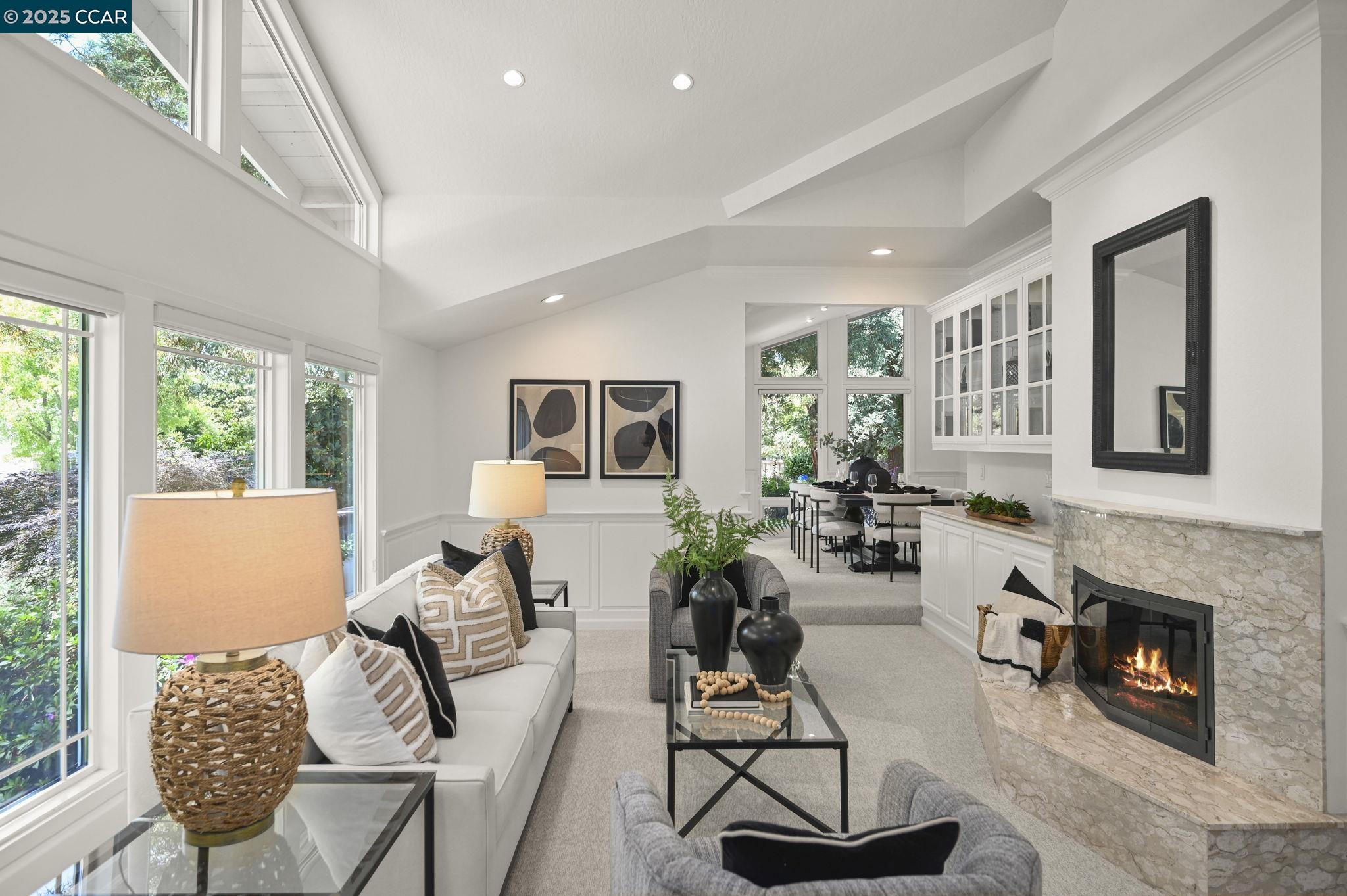 Detail Gallery Image 10 of 59 For 1023 White Gate Rd, Alamo,  CA 94507 - 4 Beds | 3/1 Baths