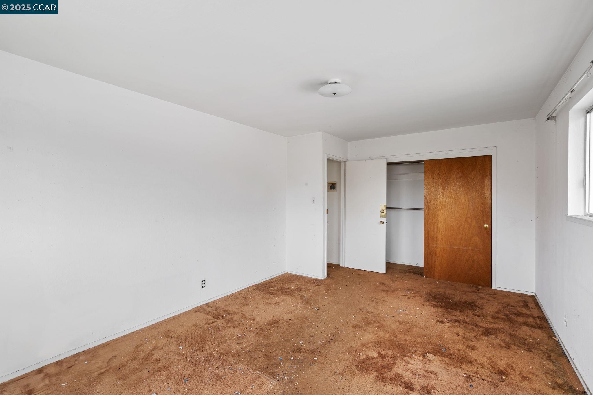 Detail Gallery Image 39 of 52 For 1700 San Benito St, Richmond,  CA 94804 - 5 Beds | 2 Baths