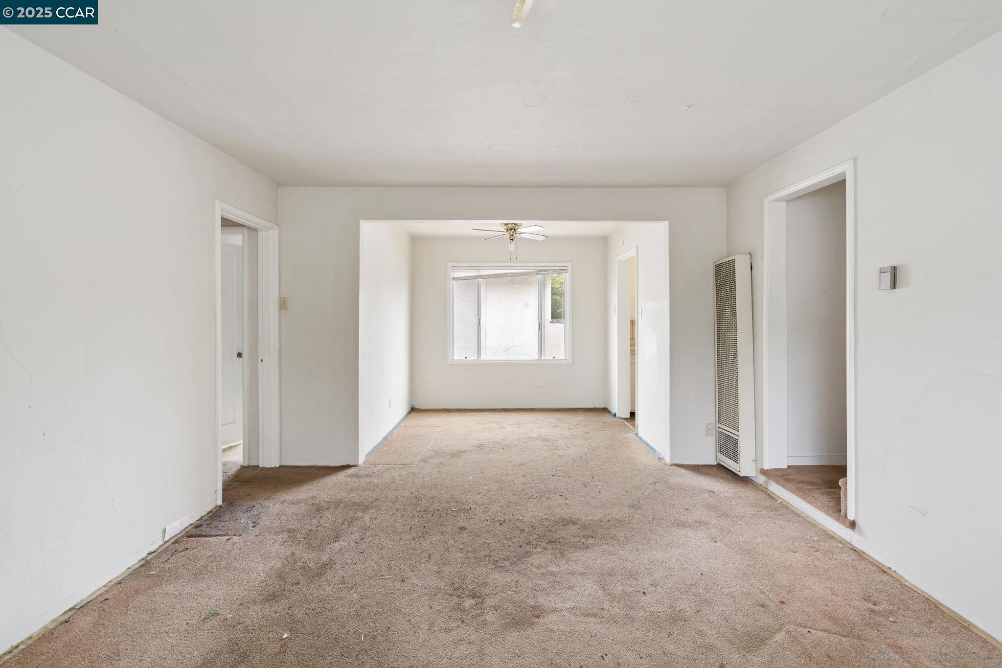 Detail Gallery Image 5 of 52 For 1700 San Benito St, Richmond,  CA 94804 - 5 Beds | 2 Baths