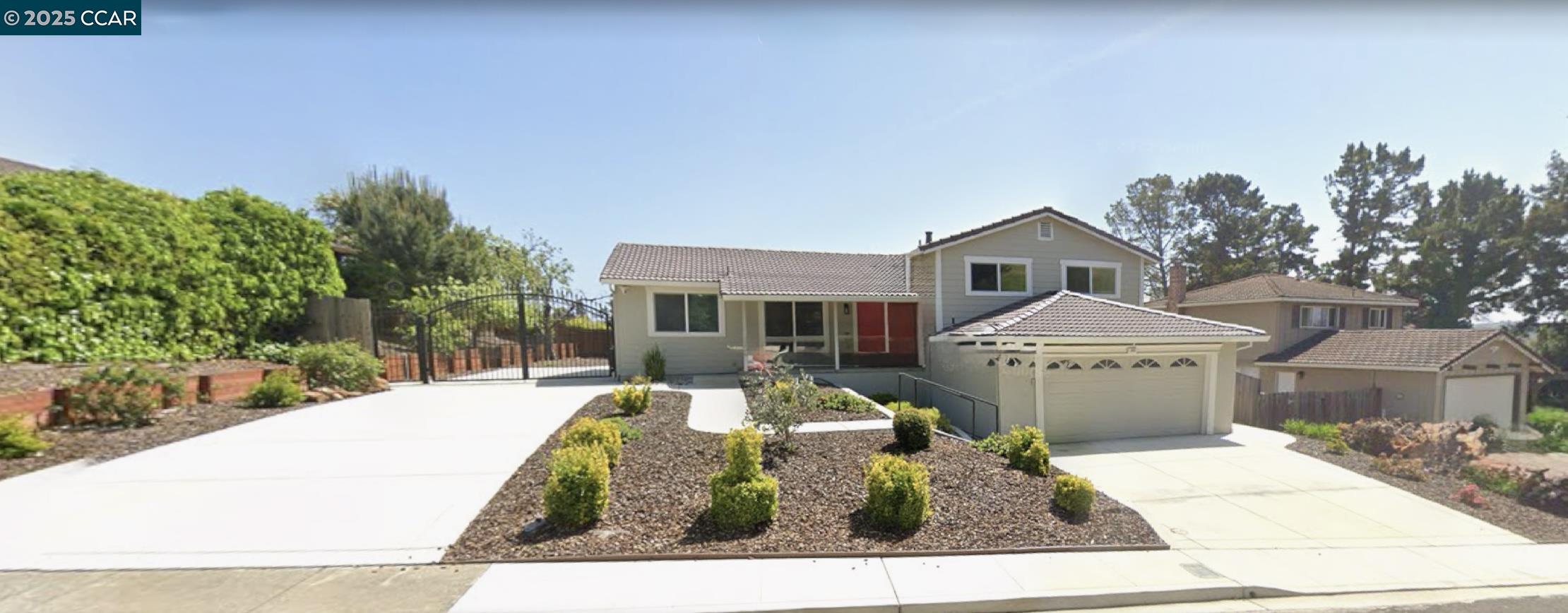 Detail Gallery Image 1 of 44 For 148 Lancaster Way, Vallejo,  CA 94591 - 4 Beds | 3 Baths