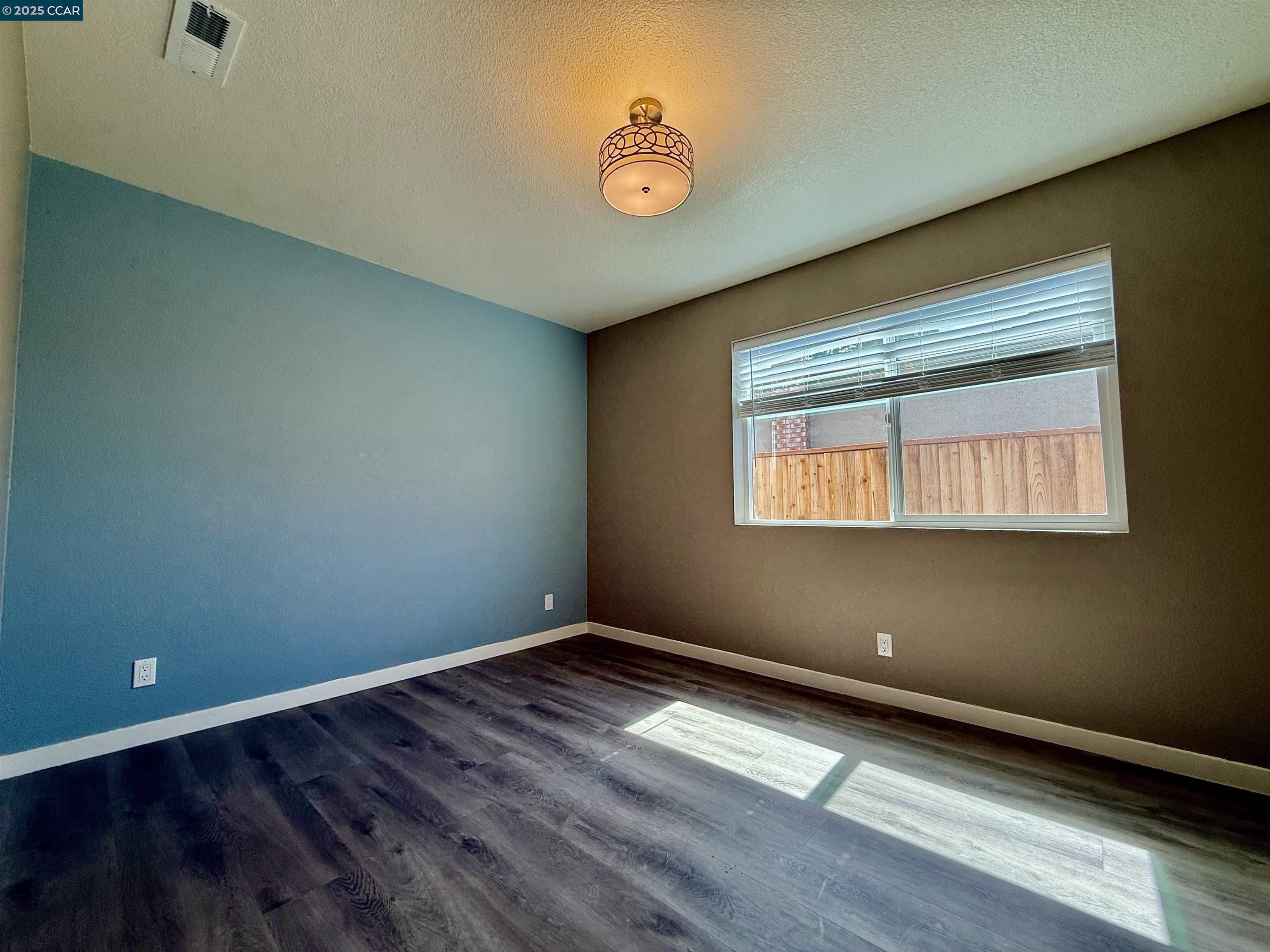 Detail Gallery Image 24 of 44 For 148 Lancaster Way, Vallejo,  CA 94591 - 4 Beds | 3 Baths