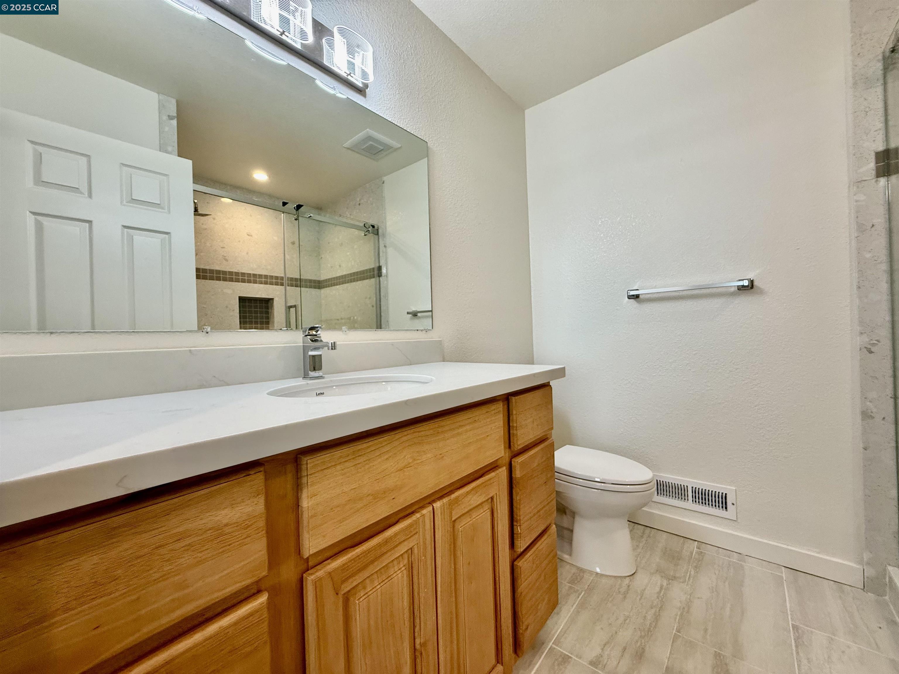 Detail Gallery Image 32 of 44 For 148 Lancaster Way, Vallejo,  CA 94591 - 4 Beds | 3 Baths