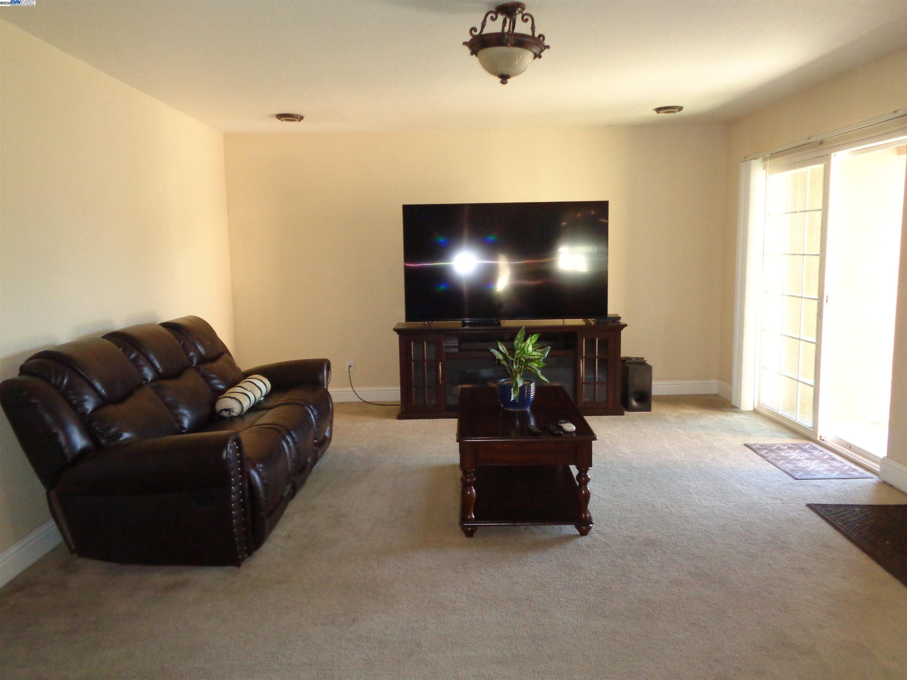 Detail Gallery Image 18 of 24 For 15149 Norton St, San Leandro,  CA 94579 - 3 Beds | 2 Baths