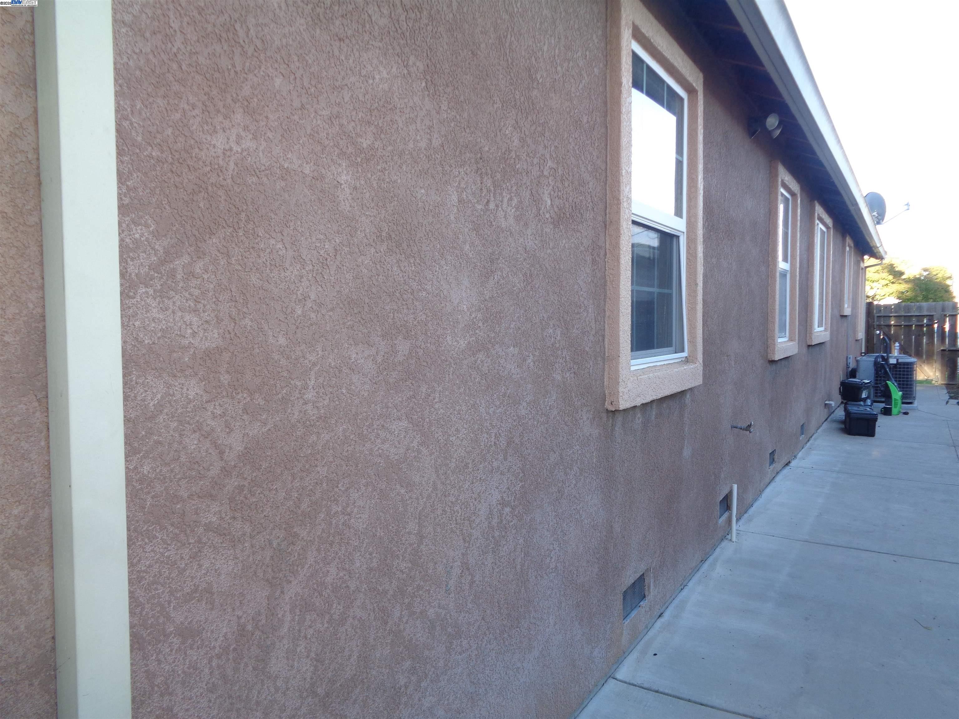 Detail Gallery Image 22 of 24 For 15149 Norton St, San Leandro,  CA 94579 - 3 Beds | 2 Baths