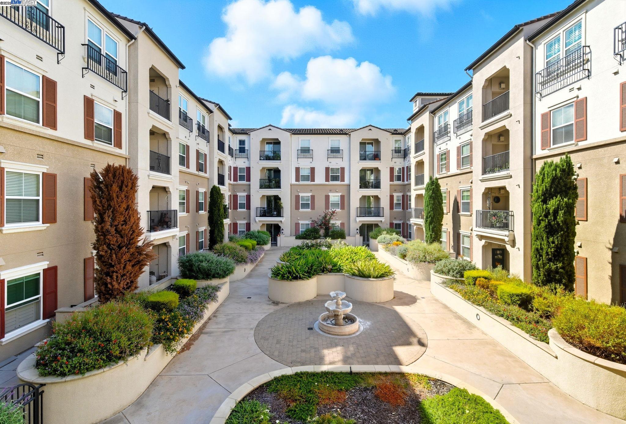 MLS: 41107951 Condo For Sale