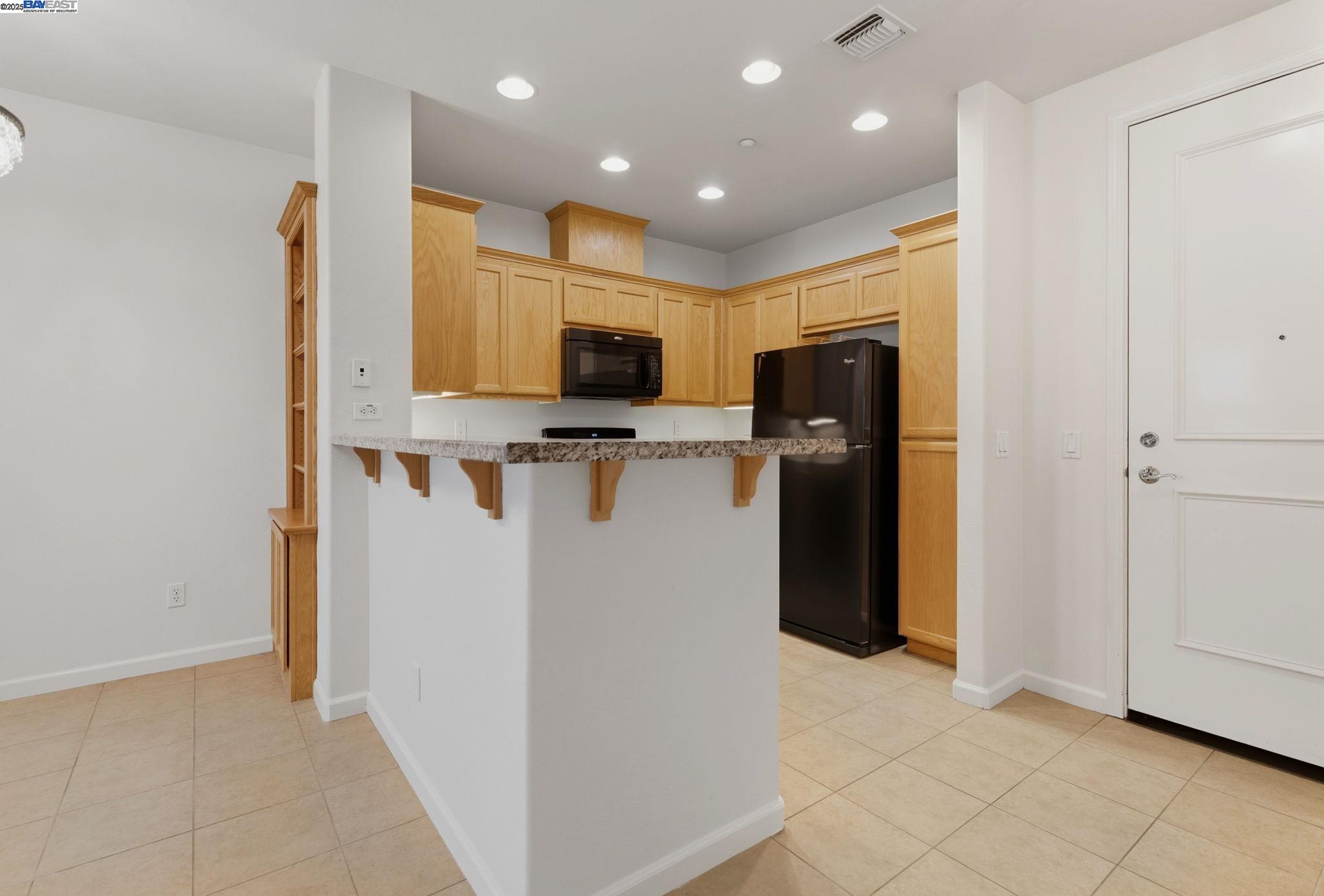 Photo #12: 41107951 Listing: Photo #12