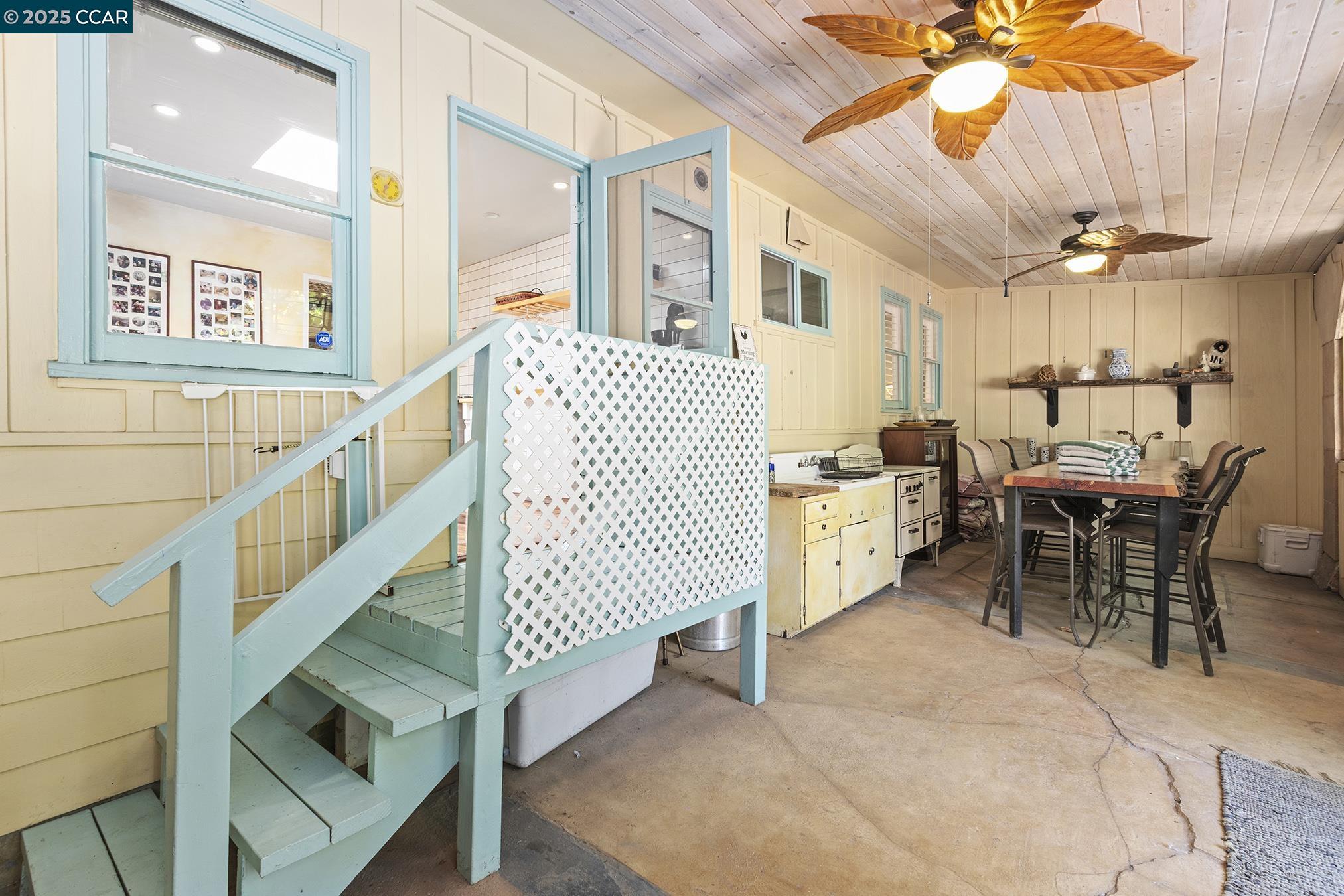 Detail Gallery Image 21 of 55 For 17190 Cedar Ave, Sonoma,  CA 95476 - 3 Beds | 1 Baths