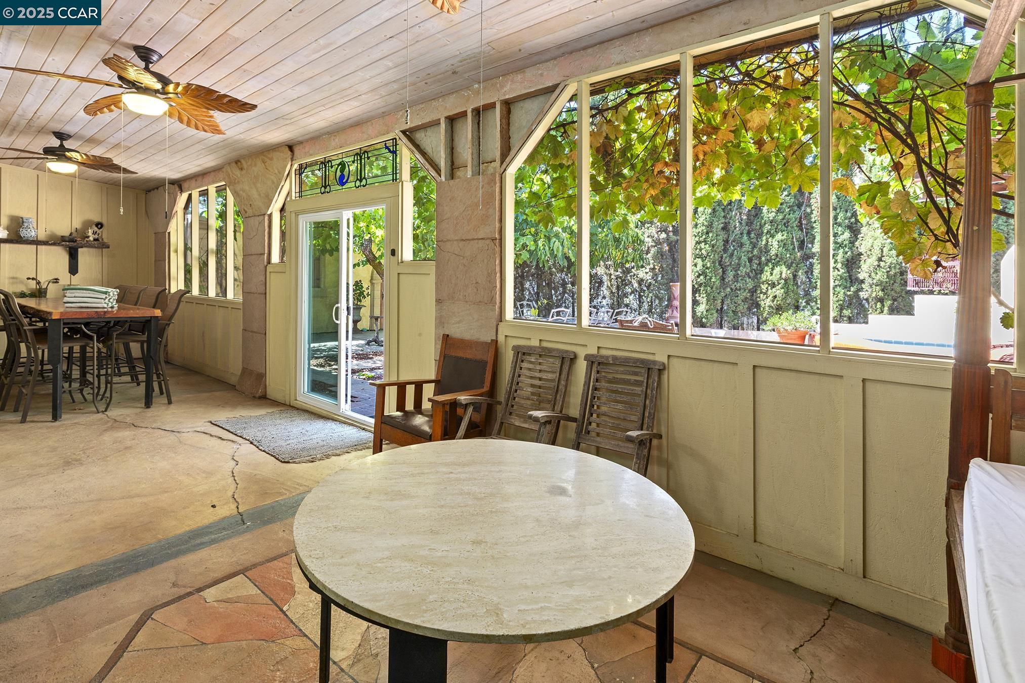 Detail Gallery Image 24 of 55 For 17190 Cedar Ave, Sonoma,  CA 95476 - 3 Beds | 1 Baths