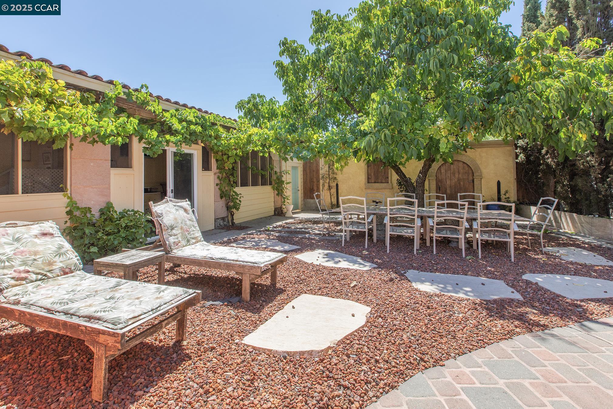 Detail Gallery Image 47 of 55 For 17190 Cedar Ave, Sonoma,  CA 95476 - 3 Beds | 1 Baths