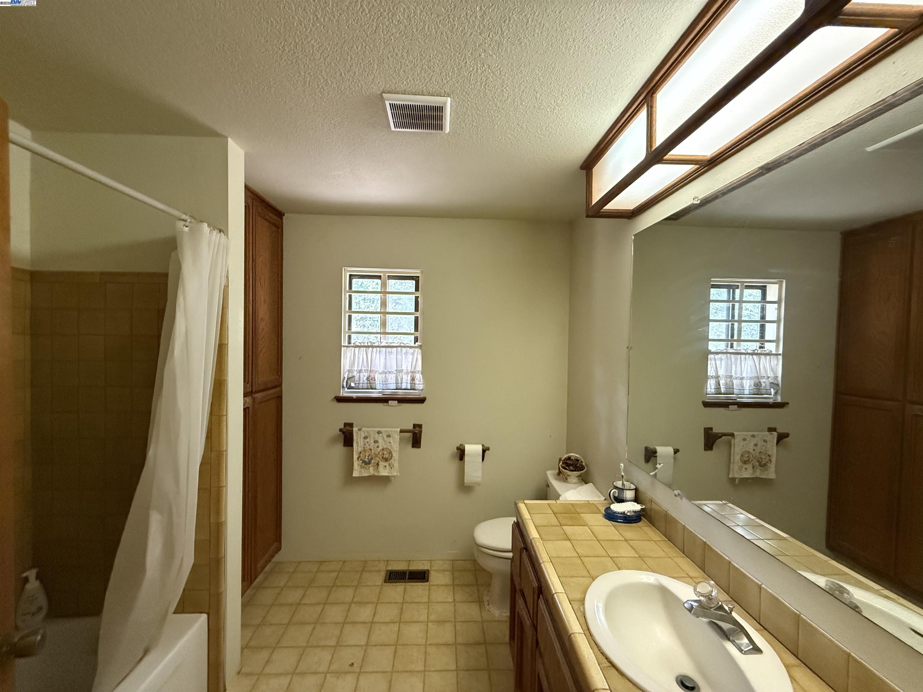 Detail Gallery Image 16 of 23 For 5893 Fruitland Rd, Marysville,  CA 95901 - 3 Beds | 2 Baths
