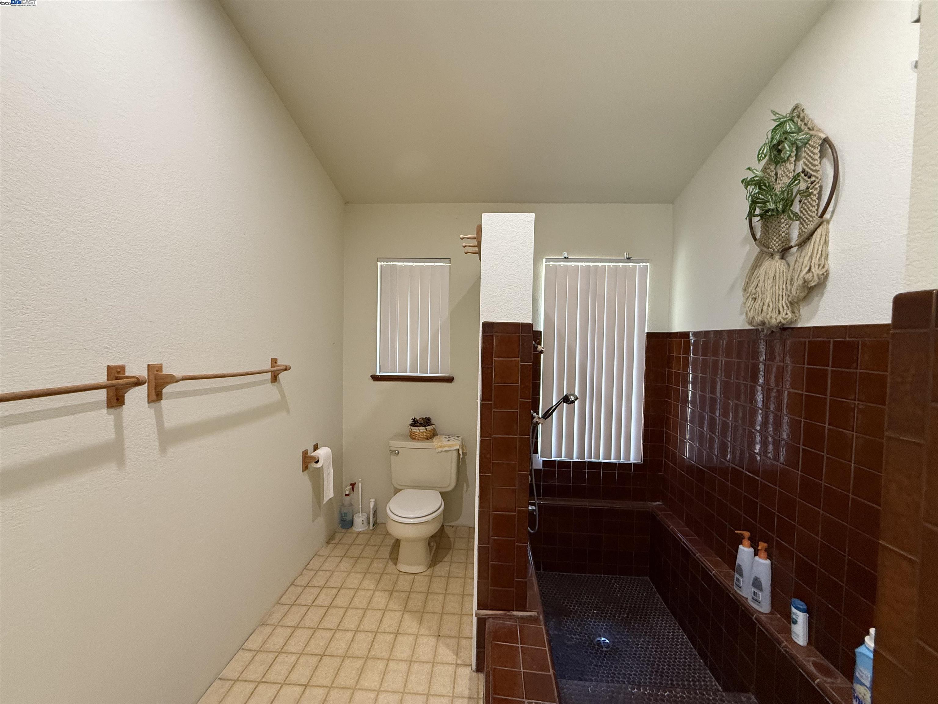 Detail Gallery Image 20 of 23 For 5893 Fruitland Rd, Marysville,  CA 95901 - 3 Beds | 2 Baths