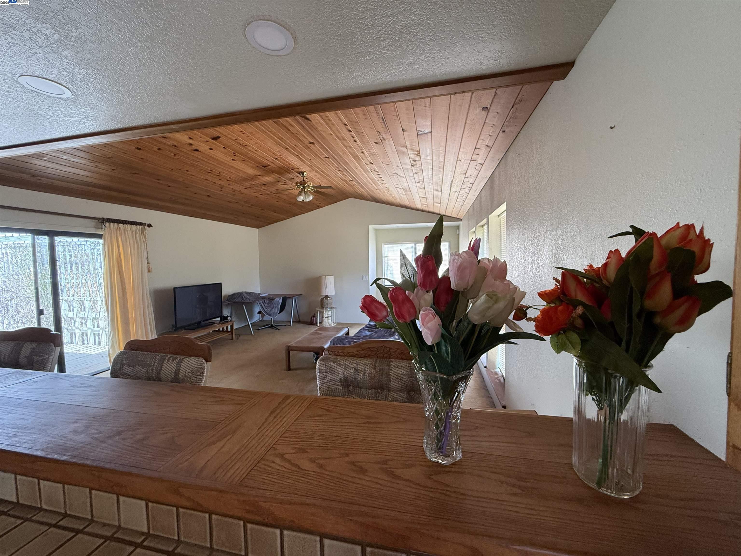 Detail Gallery Image 5 of 23 For 5893 Fruitland Rd, Marysville,  CA 95901 - 3 Beds | 2 Baths