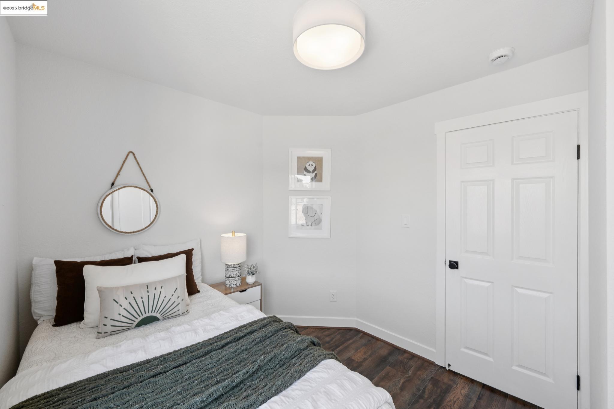 Detail Gallery Image 45 of 54 For 959 Kains Ave, Albany,  CA 94706 - 3 Beds | 3 Baths