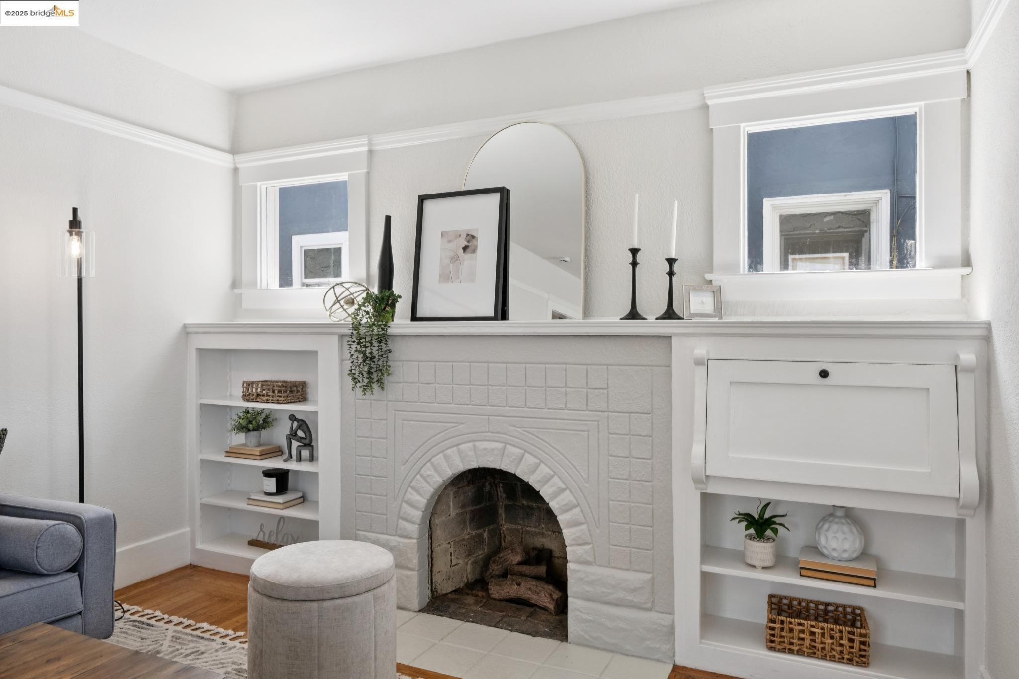 Detail Gallery Image 8 of 54 For 959 Kains Ave, Albany,  CA 94706 - 3 Beds | 3 Baths
