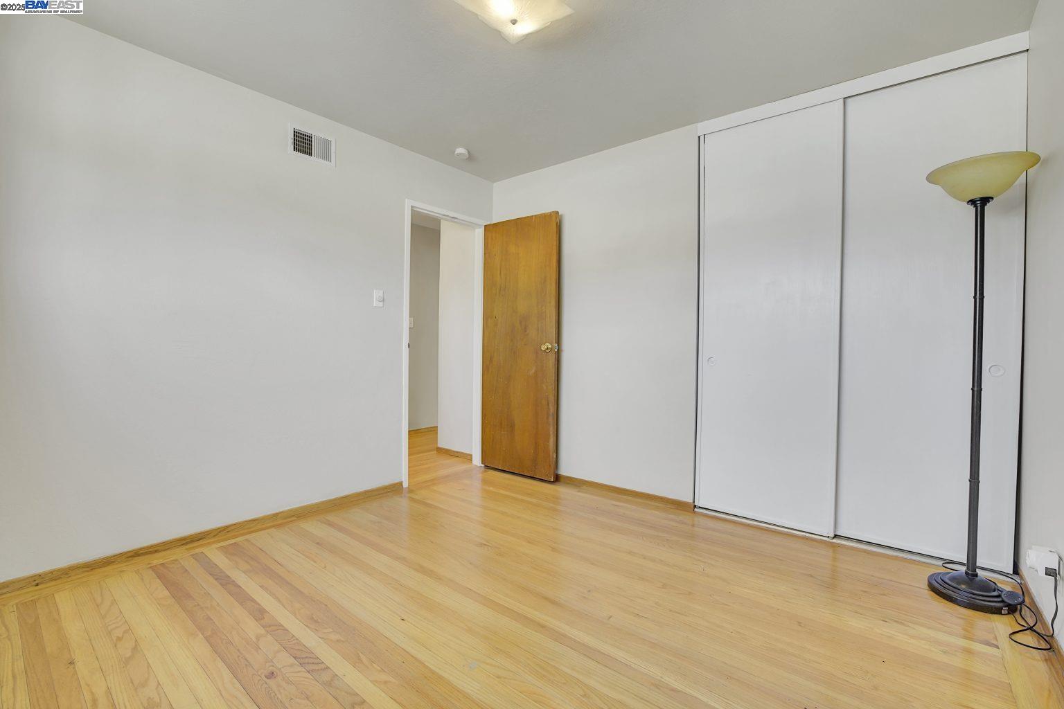 Detail Gallery Image 25 of 35 For 20009 Catalina Dr, Castro Valley,  CA 94546 - 3 Beds | 2 Baths