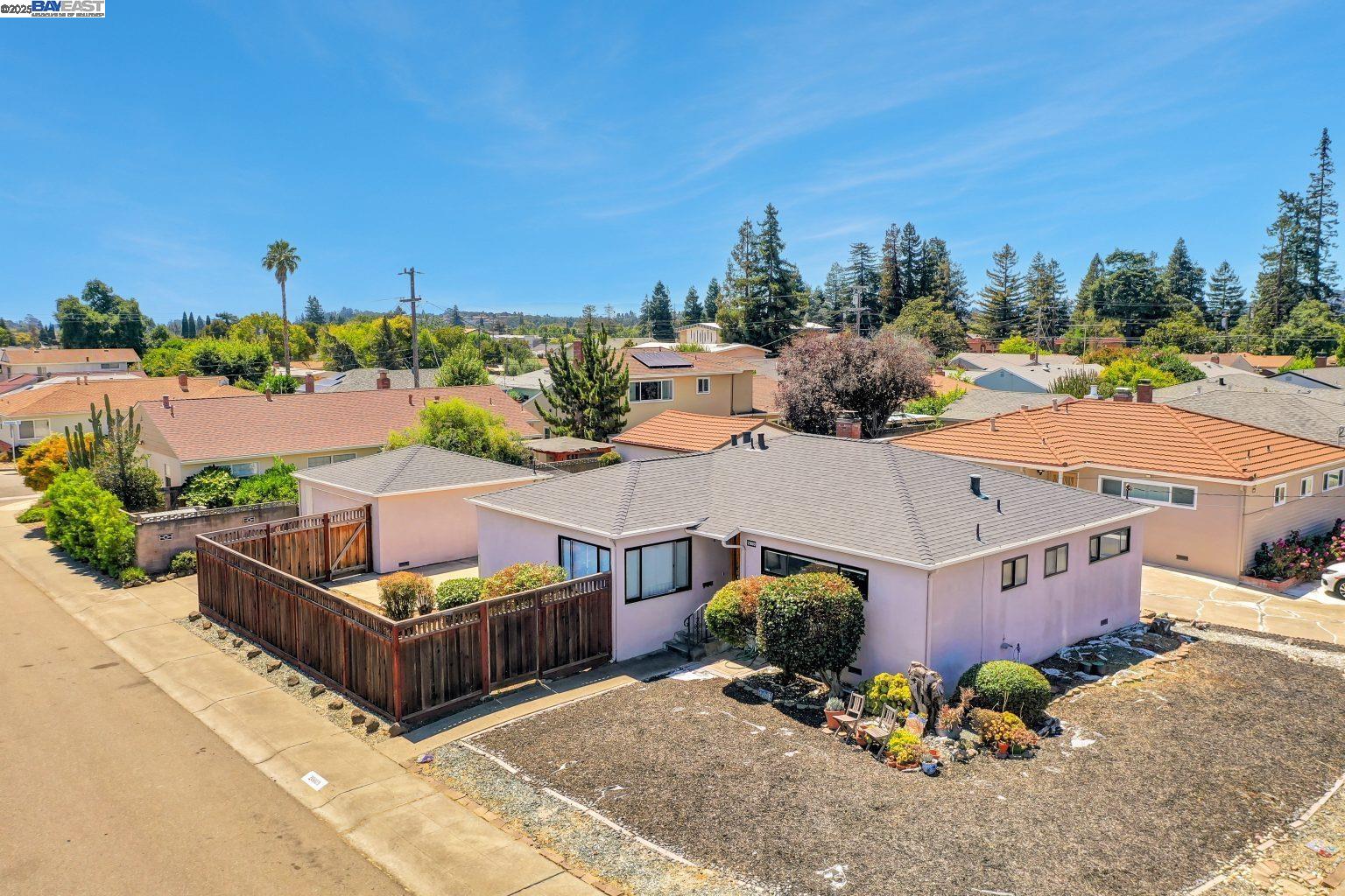 Detail Gallery Image 32 of 35 For 20009 Catalina Dr, Castro Valley,  CA 94546 - 3 Beds | 2 Baths