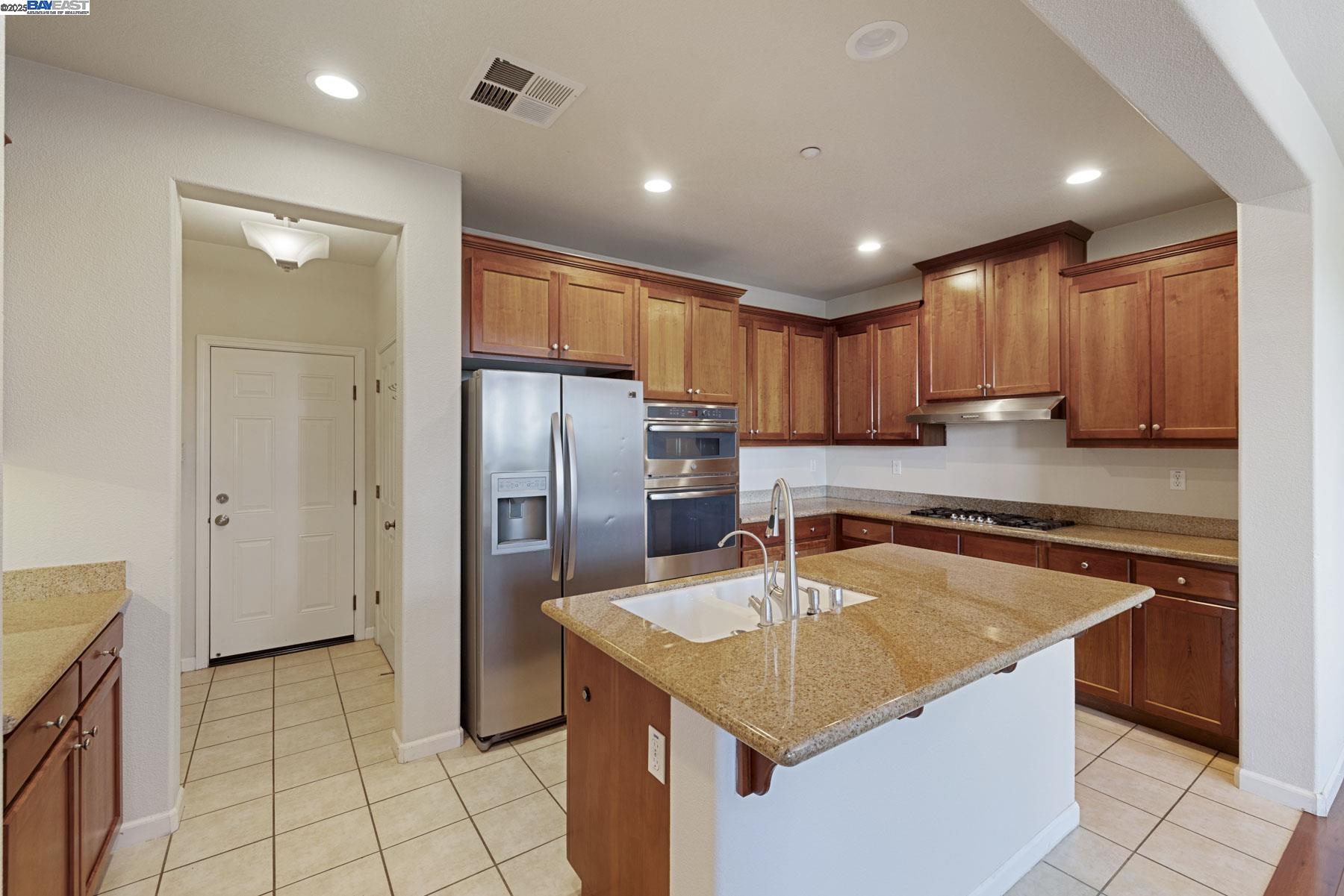 Photo #23: 41107956 Listing: Photo #23