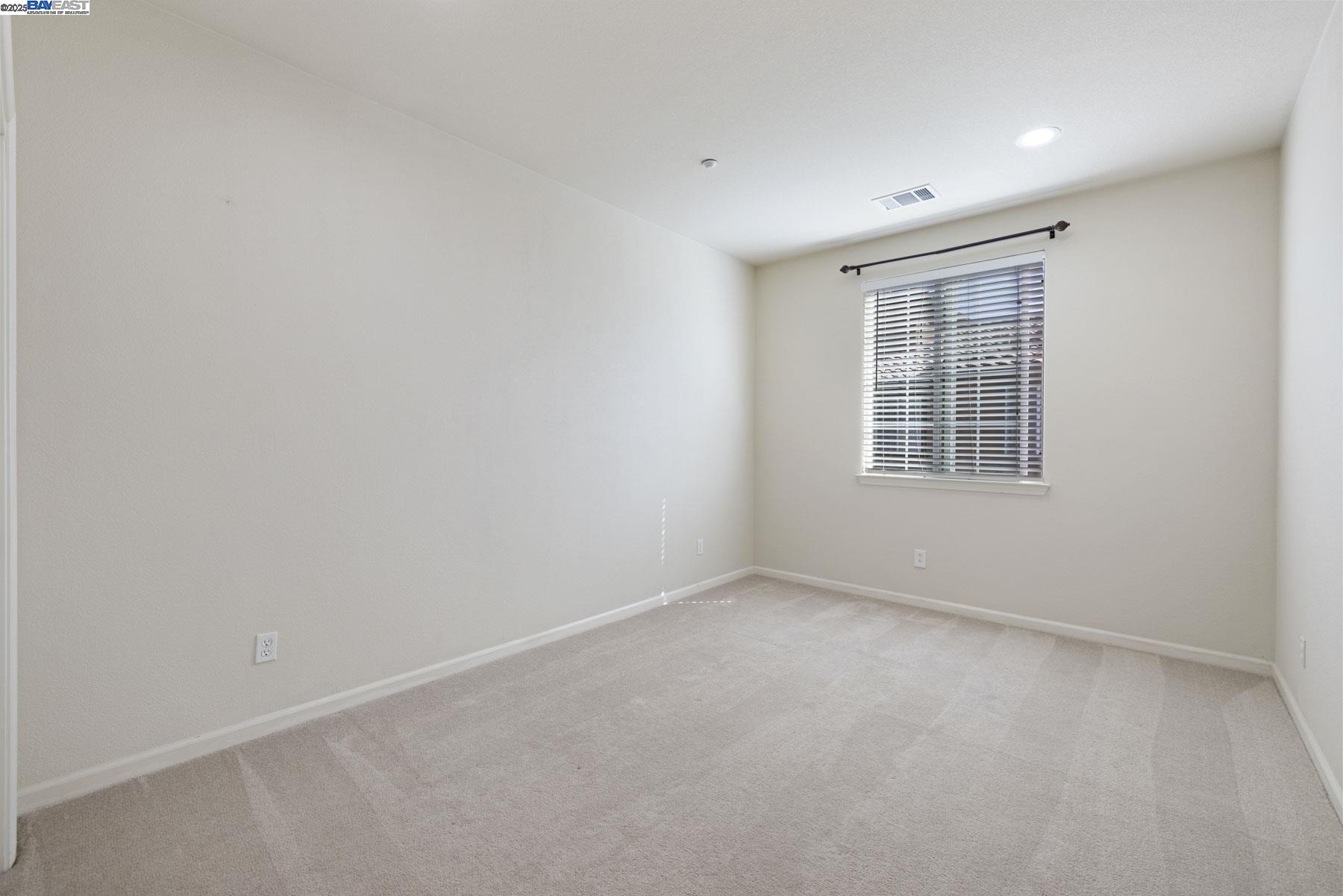Photo #41: 41107956 Listing: Photo #41