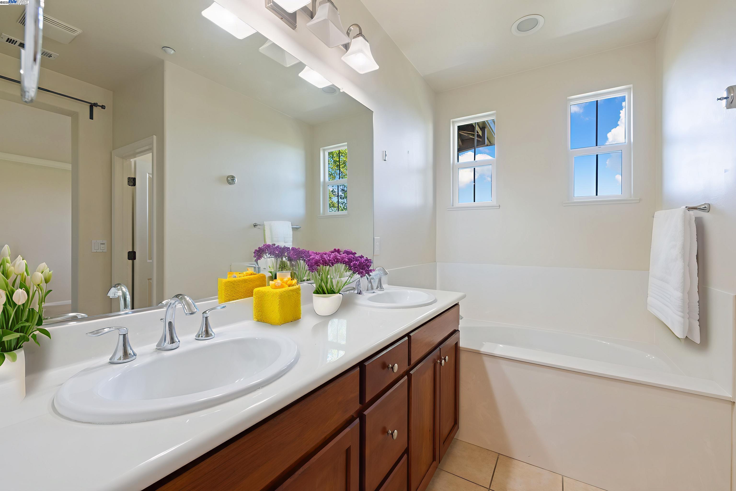 Photo #6: 41107956 Listing 