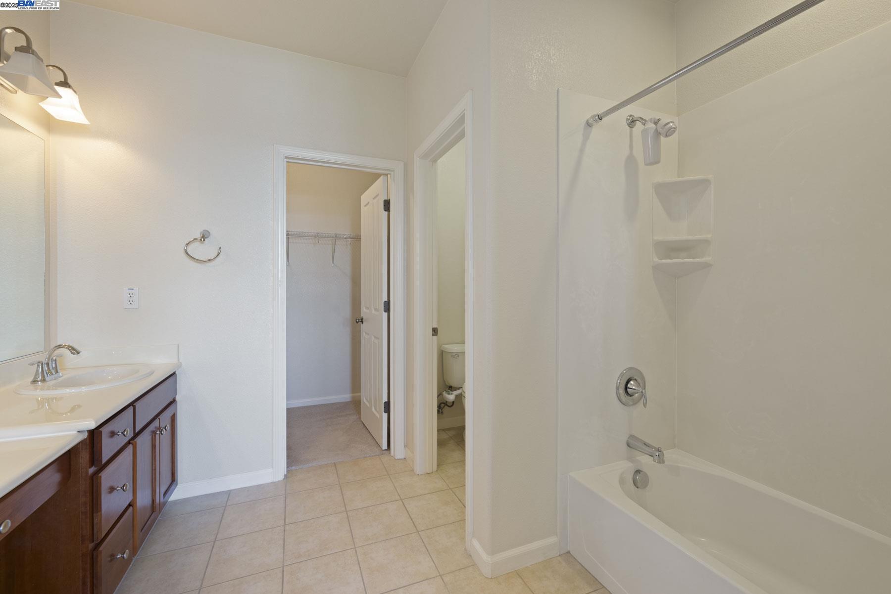 Photo #52: 41107956 Listing: Photo #52