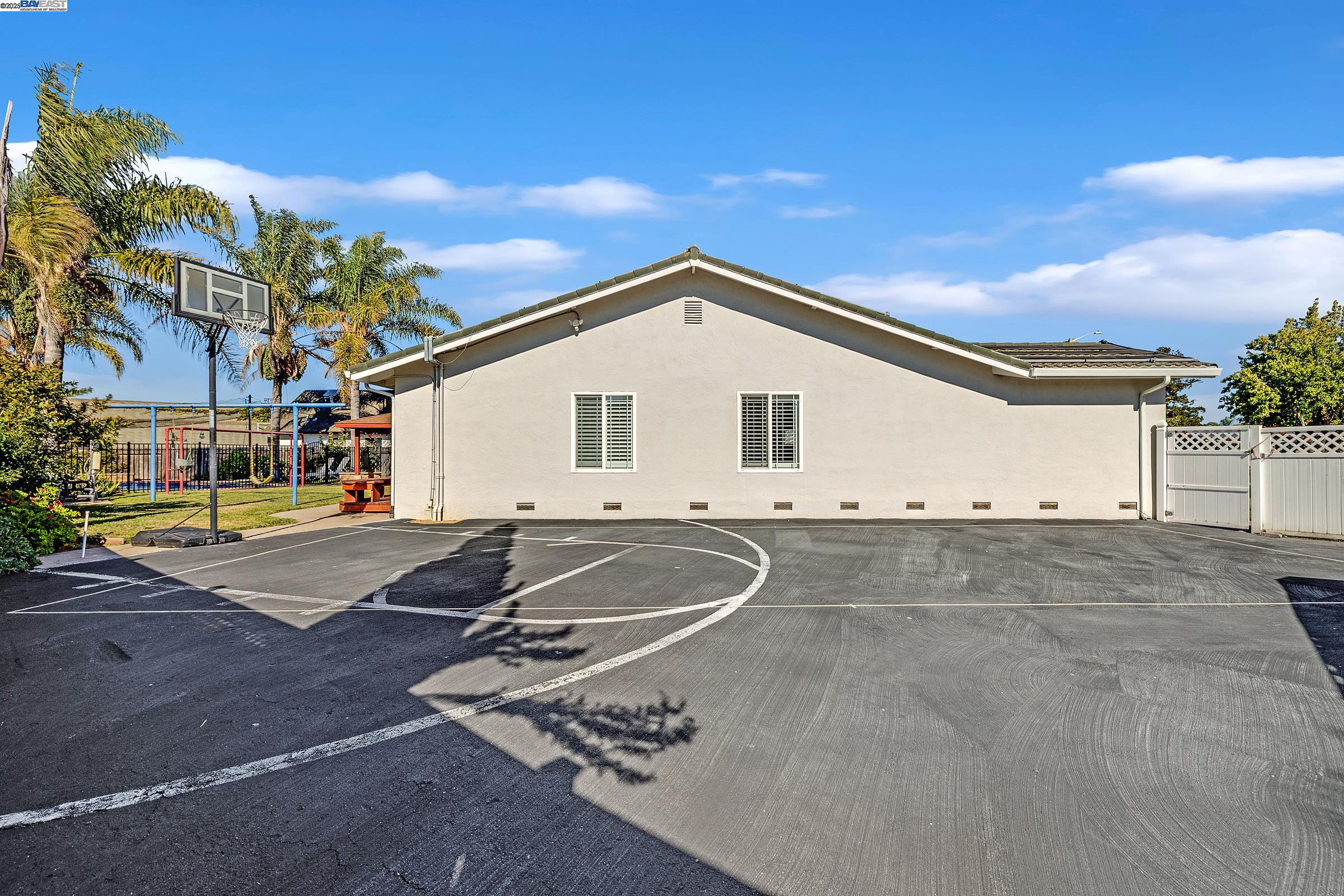 Detail Gallery Image 52 of 55 For 4955 Swindon Pl, Newark,  CA 94560 - 4 Beds | 3 Baths