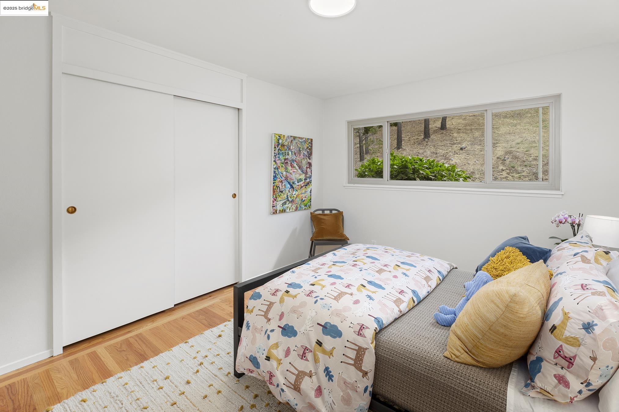 Detail Gallery Image 26 of 60 For 381 Crestmont Dr, Oakland,  CA 94619 - 4 Beds | 2/1 Baths