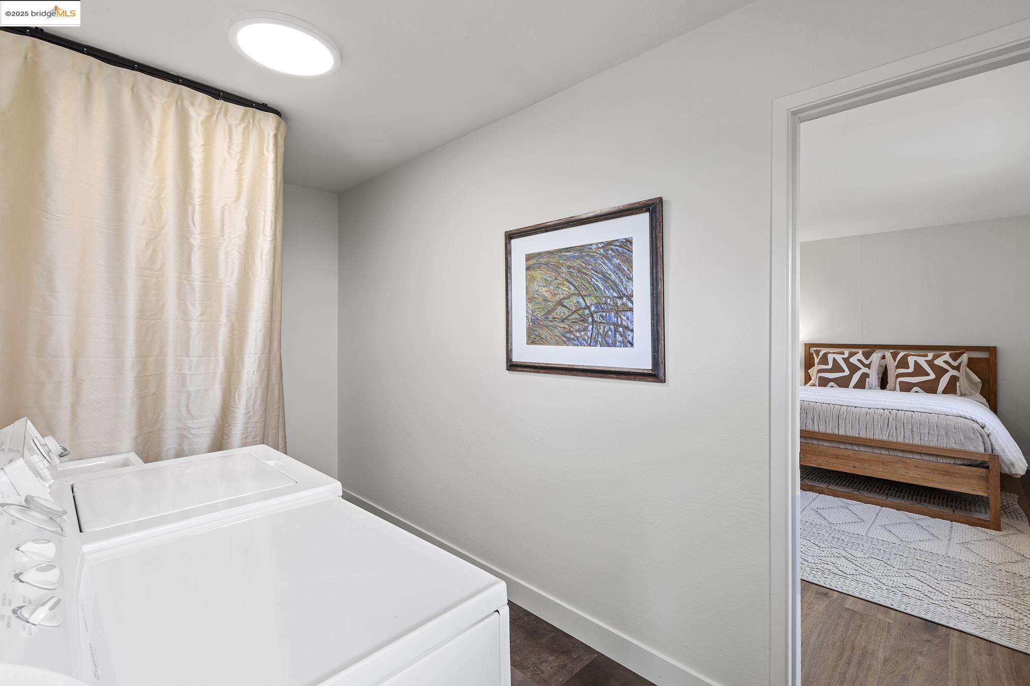 Detail Gallery Image 42 of 60 For 381 Crestmont Dr, Oakland,  CA 94619 - 4 Beds | 2/1 Baths