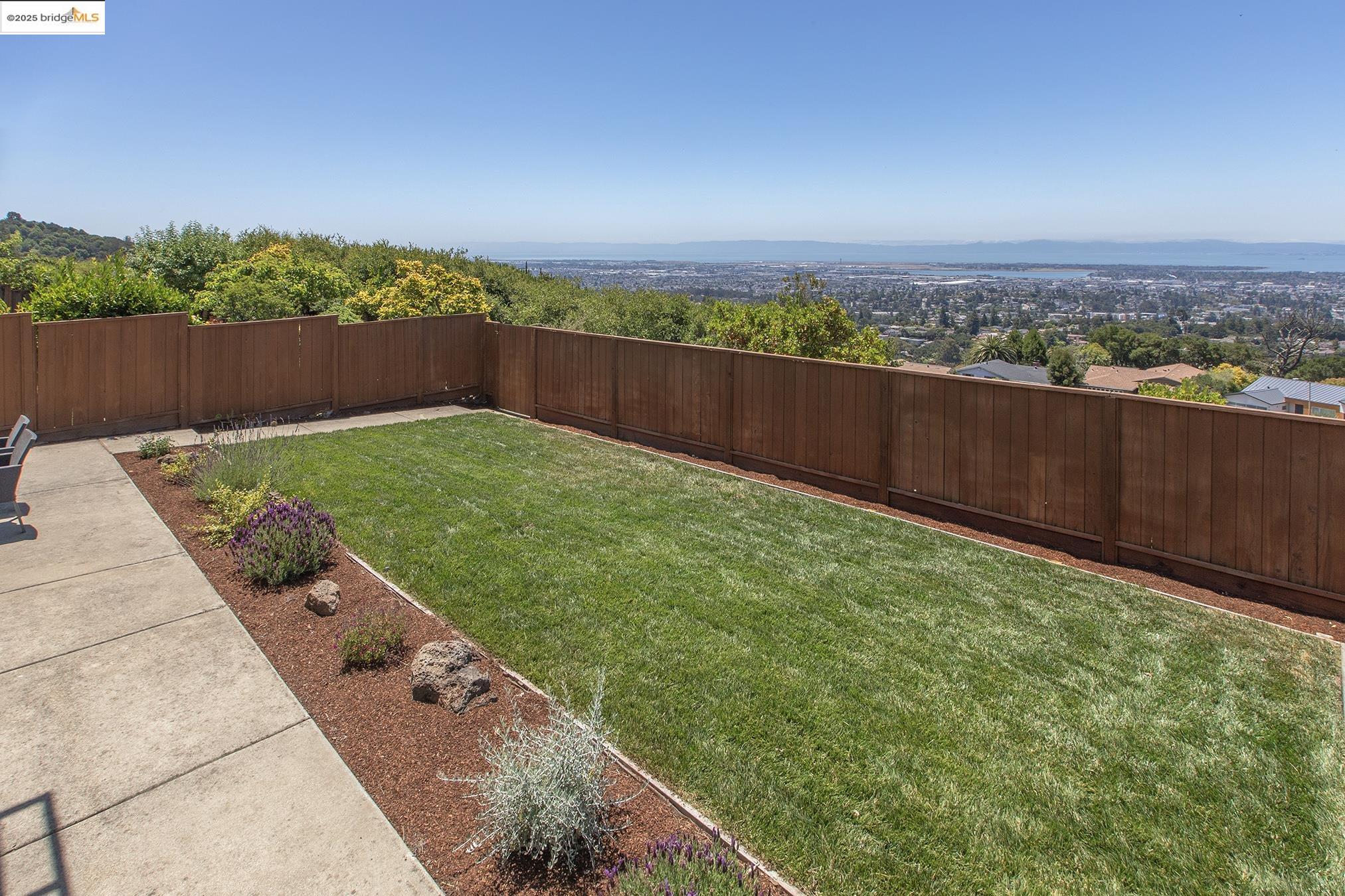 Detail Gallery Image 51 of 60 For 381 Crestmont Dr, Oakland,  CA 94619 - 4 Beds | 2/1 Baths