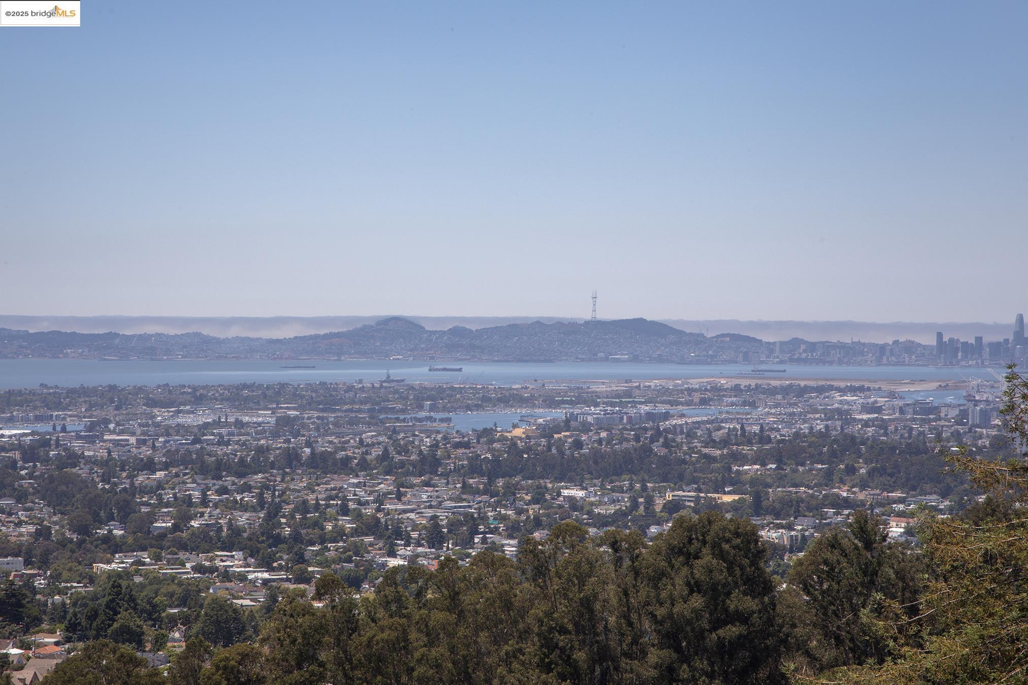 Detail Gallery Image 58 of 60 For 381 Crestmont Dr, Oakland,  CA 94619 - 4 Beds | 2/1 Baths