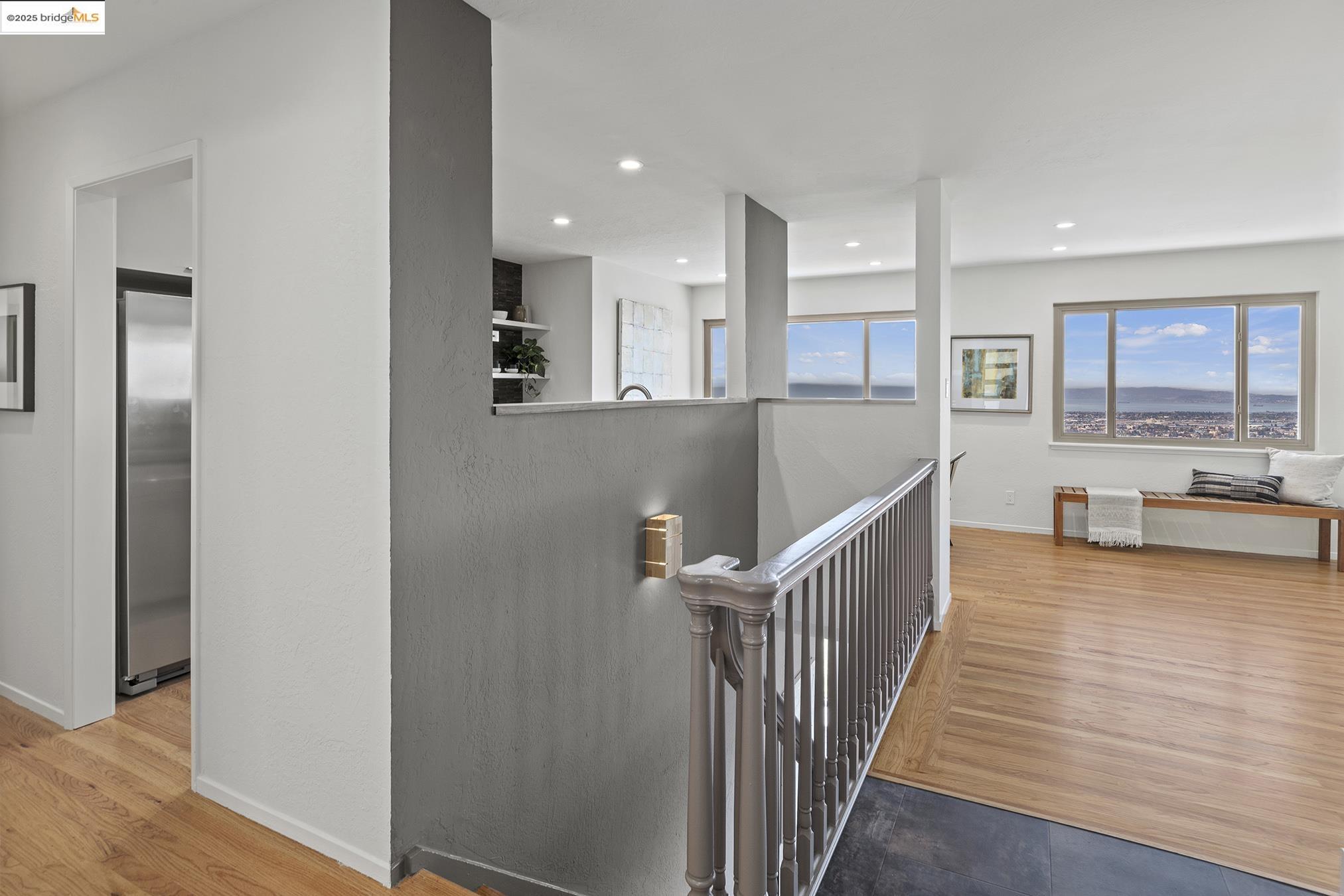 Detail Gallery Image 7 of 60 For 381 Crestmont Dr, Oakland,  CA 94619 - 4 Beds | 2/1 Baths