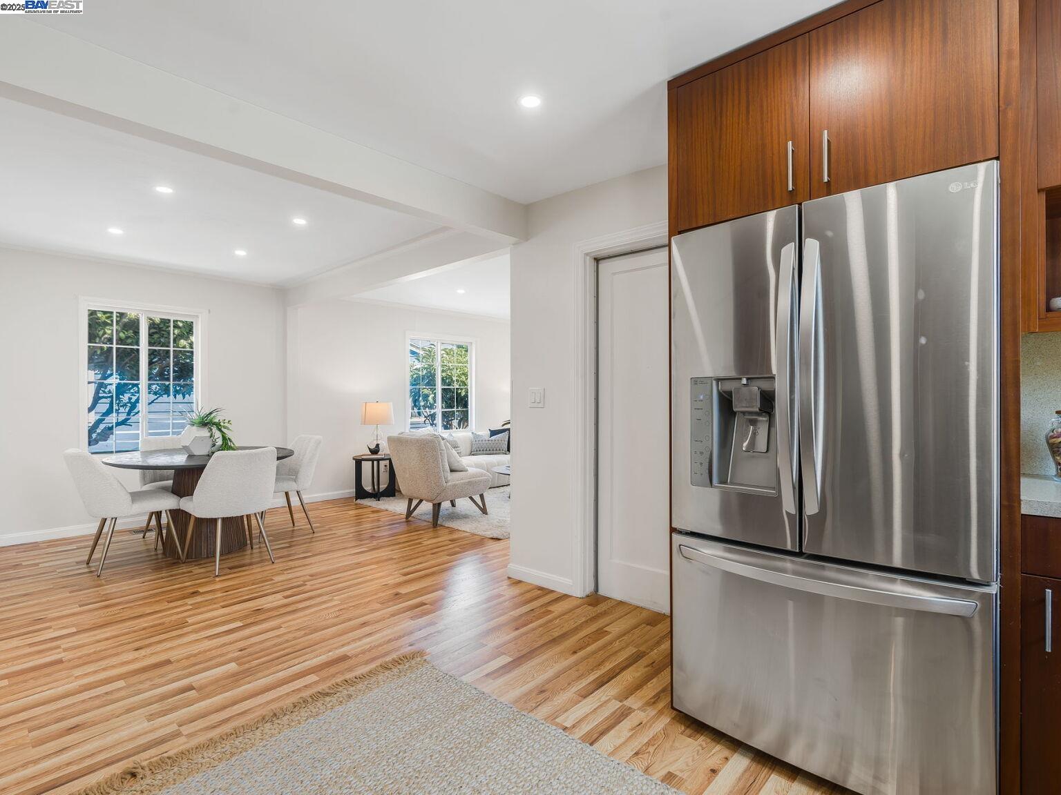 Detail Gallery Image 28 of 60 For 455 32nd St, Richmond,  CA 94804 - 3 Beds | 2 Baths