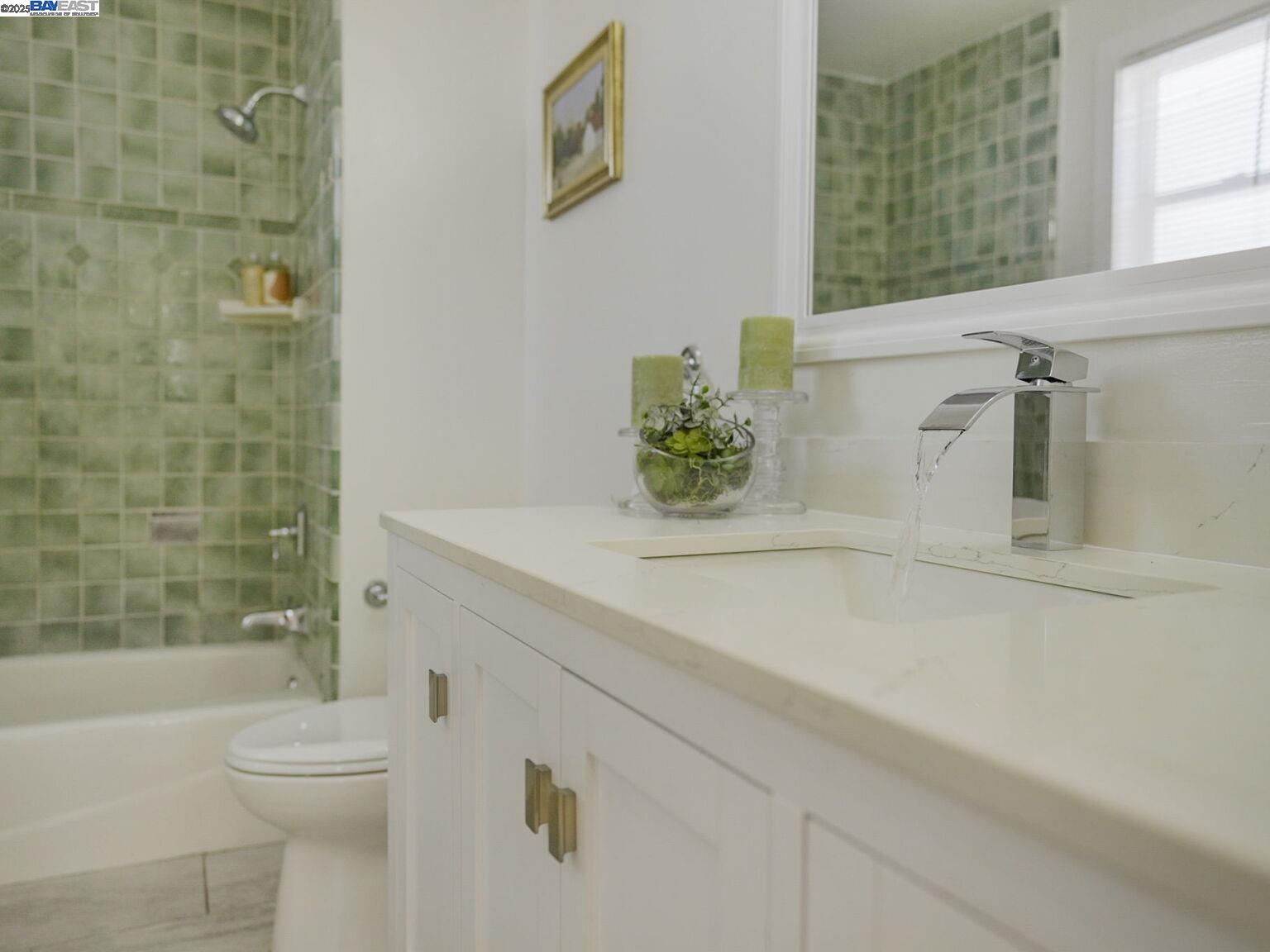 Detail Gallery Image 41 of 60 For 455 32nd St, Richmond,  CA 94804 - 3 Beds | 2 Baths
